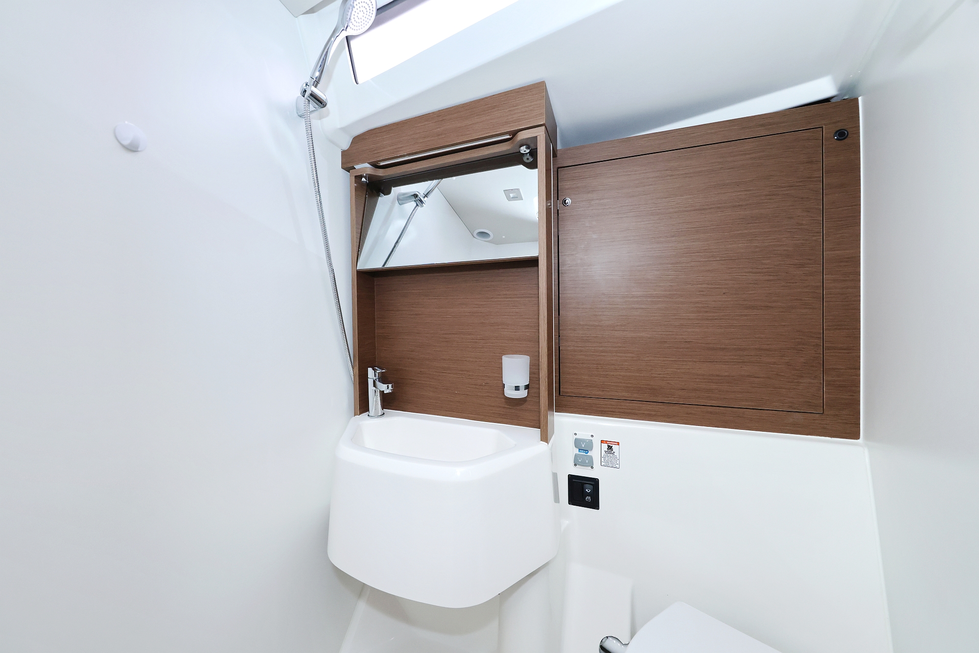 Oceanis 51.1 - 5 + 1 cab. — photo 39