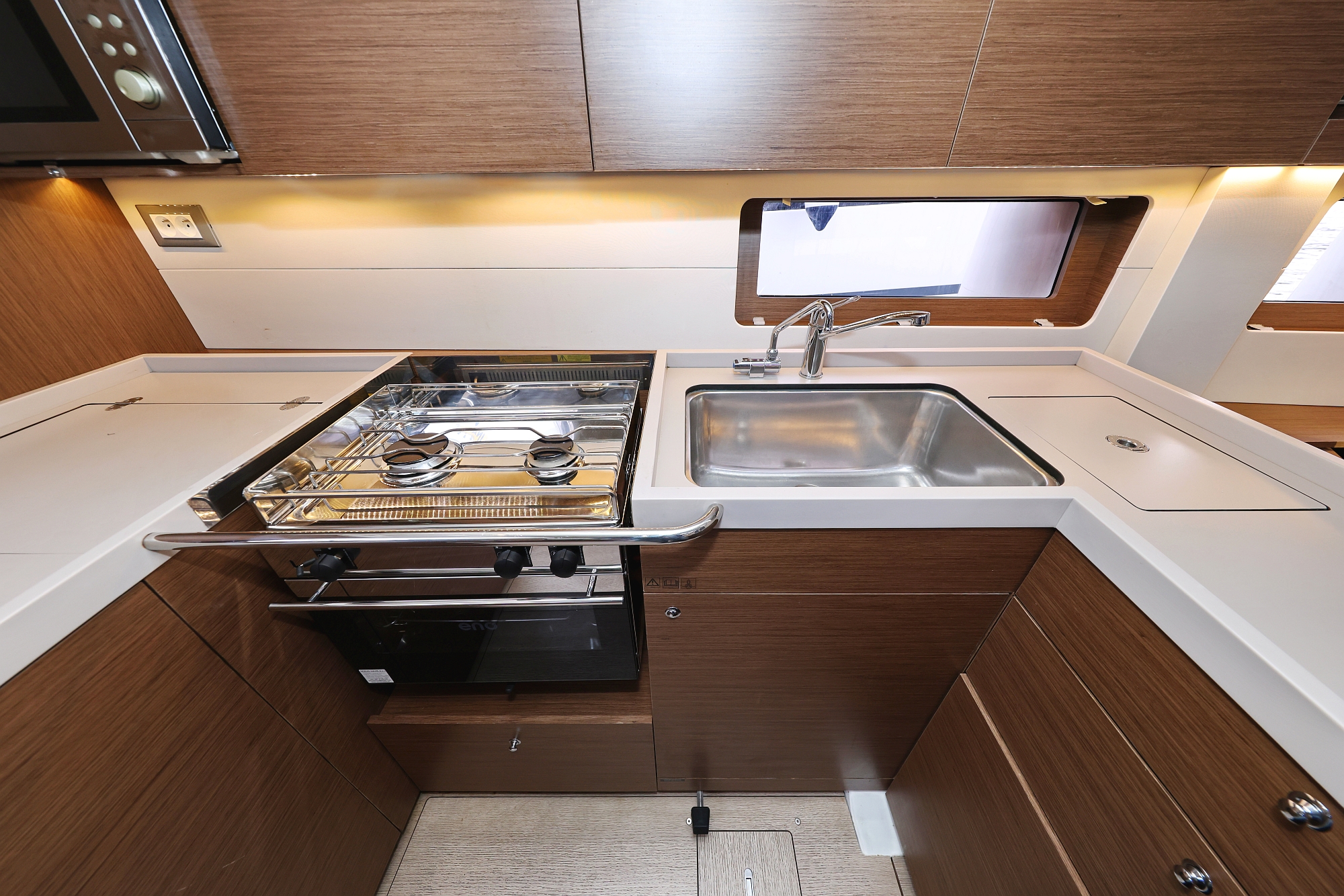 Oceanis 51.1 - 5 + 1 cab. — photo 41