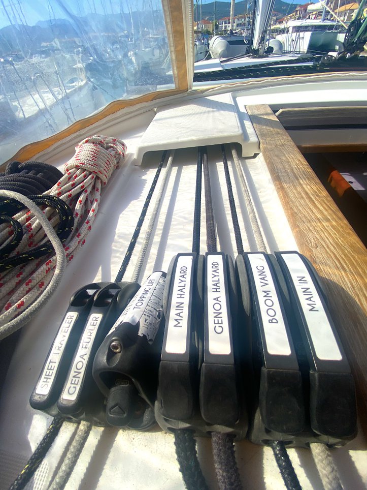 Sun Odyssey 479 - 4 cab. — photo 10