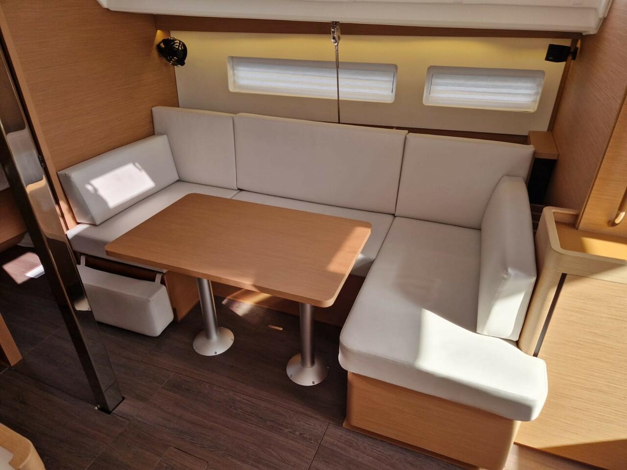 Sun Odyssey 440 - 4 cab. — photo 7
