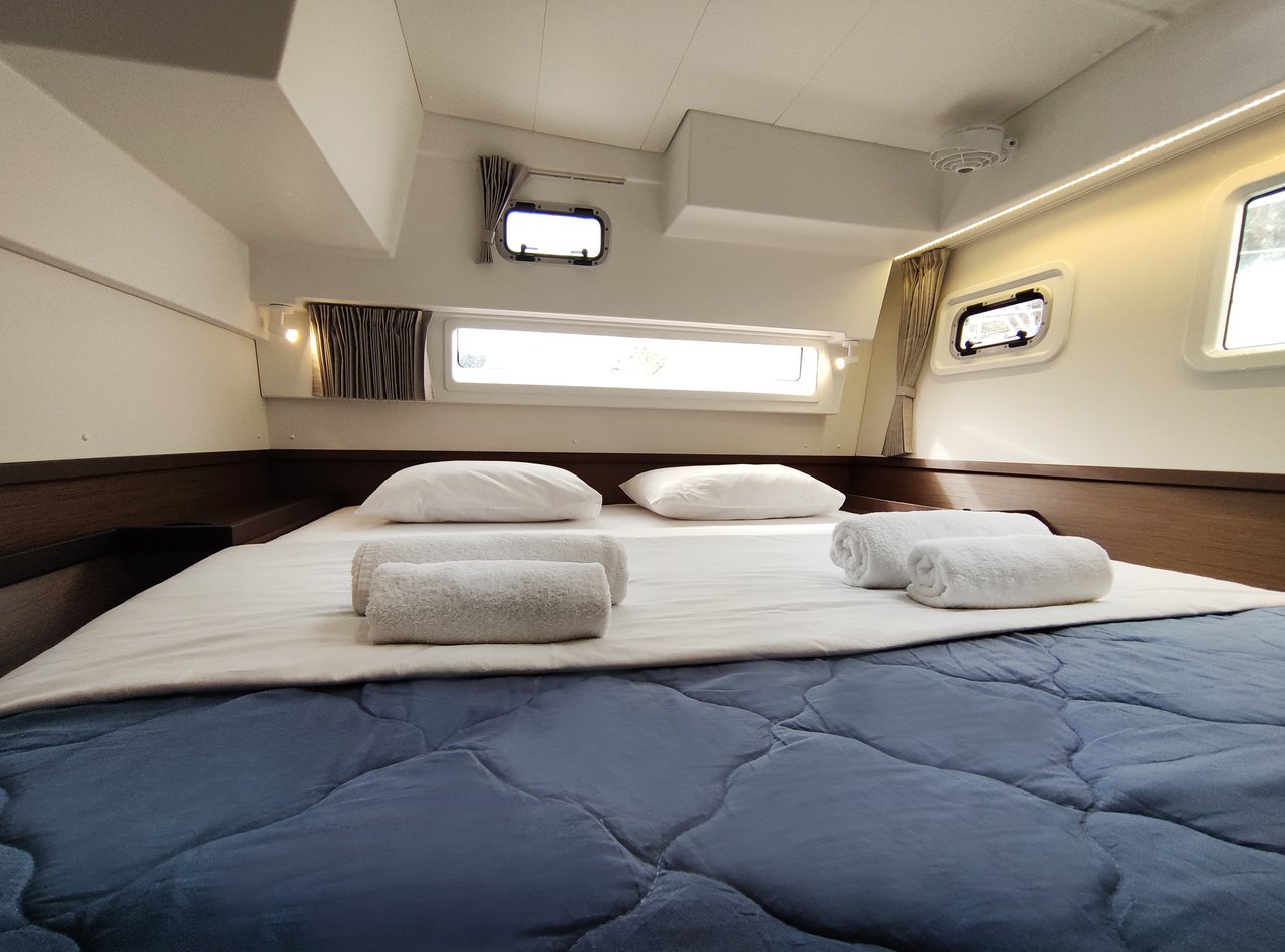 Lagoon 42 - 4 + 2 cab. — photo 20