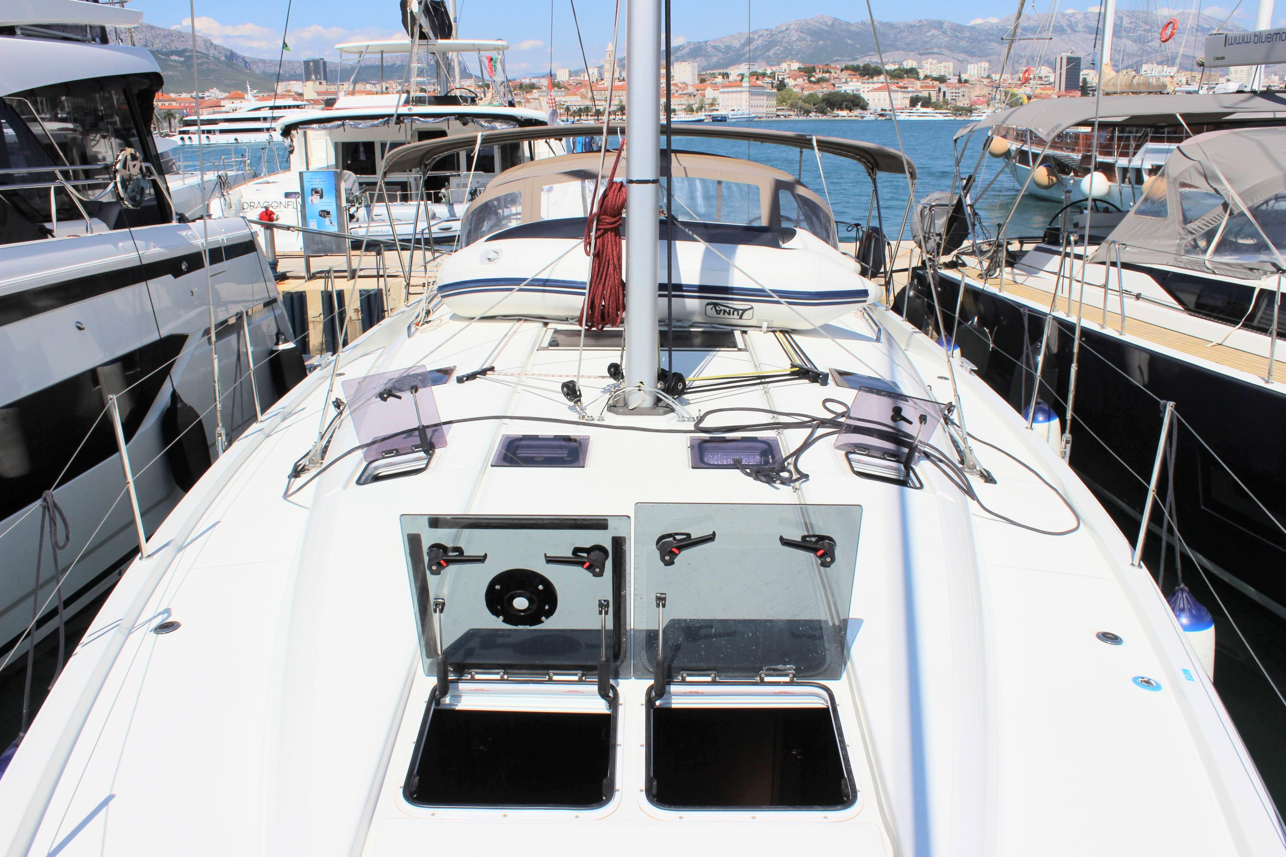Sun Odyssey 490 - 4 + 1 cab. — photo 11