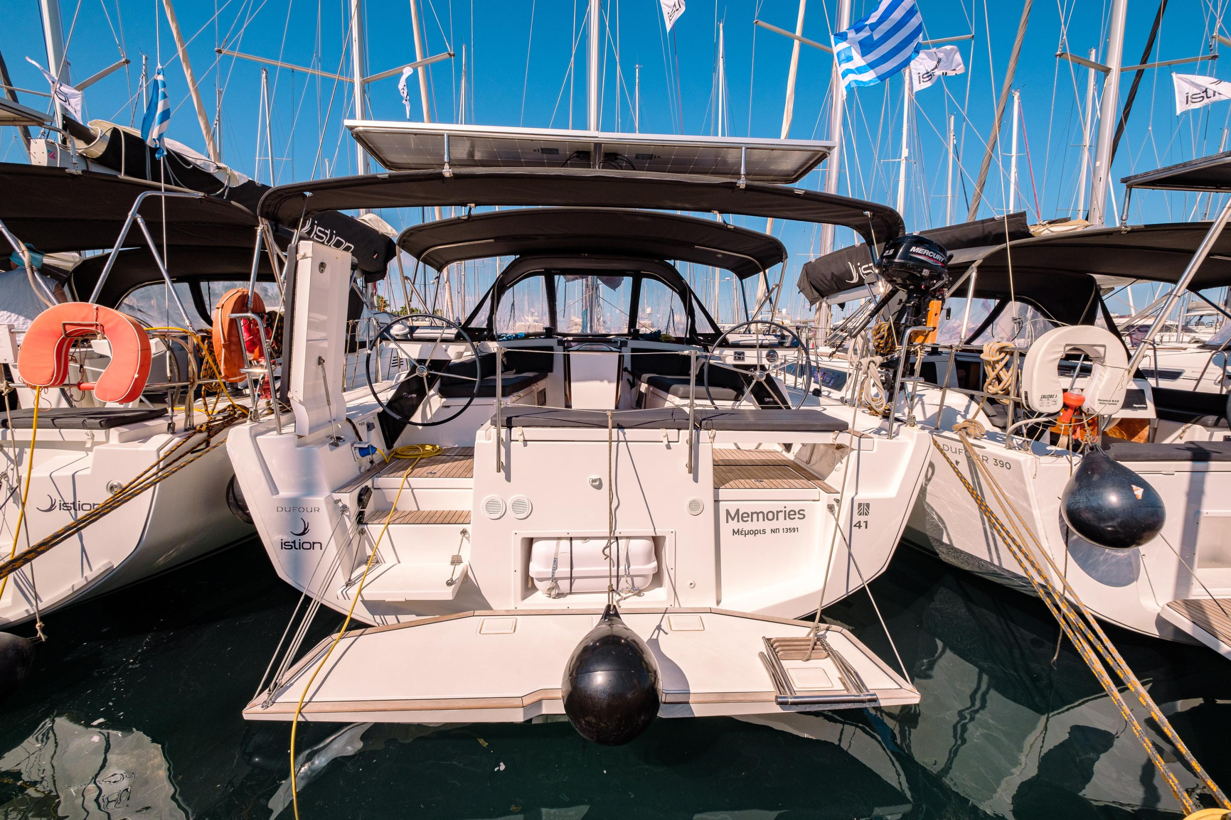 Dufour 41 - 3 cab. — photo 8