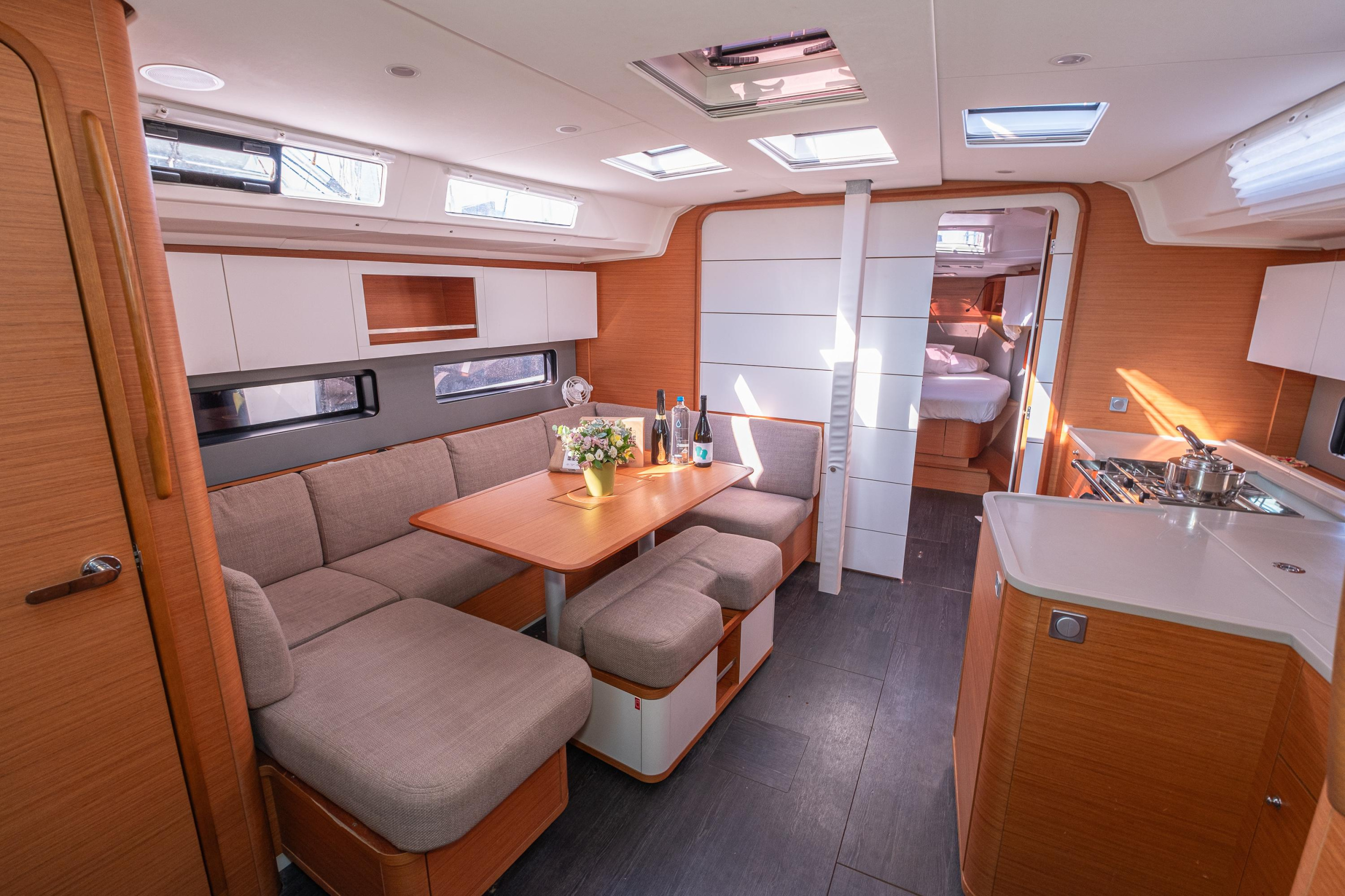 Dufour 41 - 3 cab. — photo 9