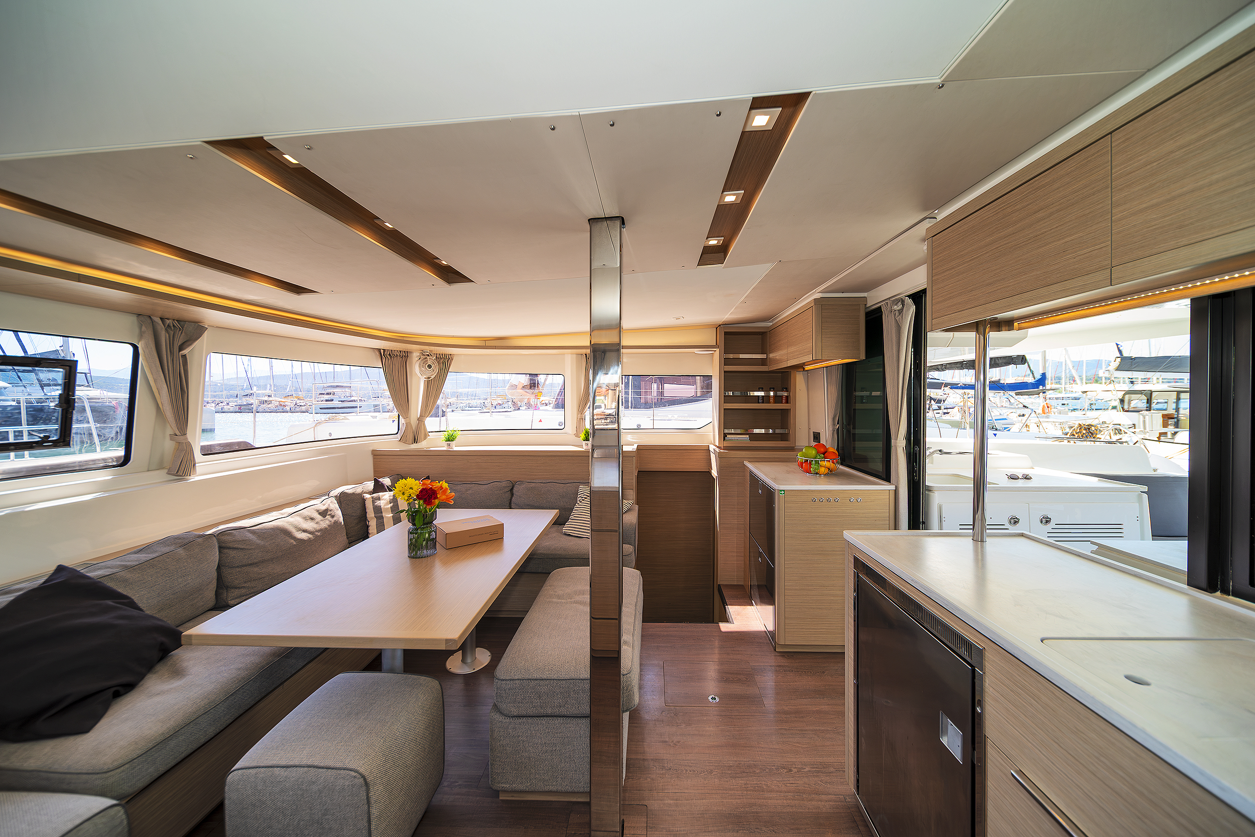 Lagoon 46 - 4 + 2 cab. — photo 10
