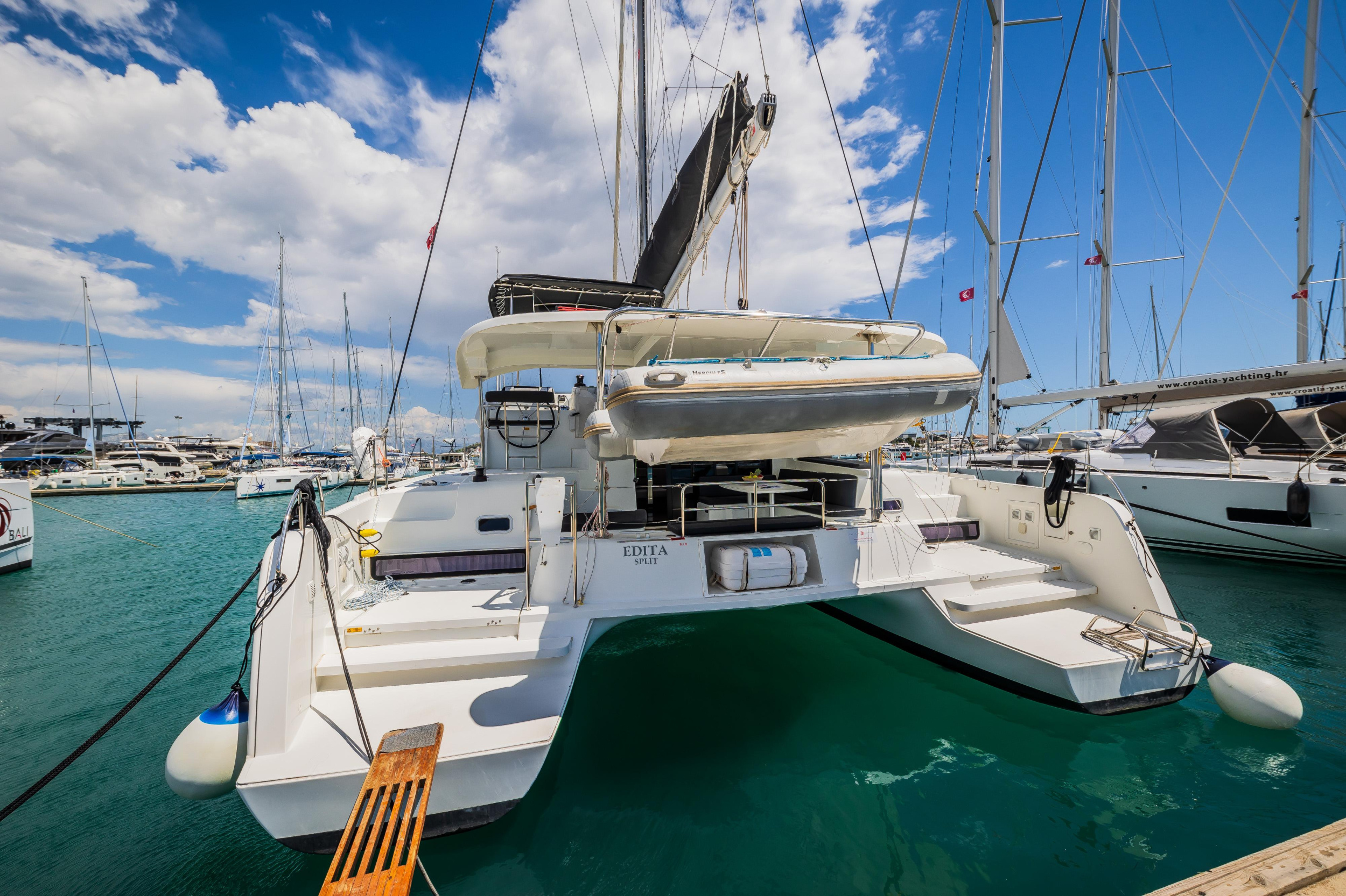 Lagoon 42 - 4 + 2 cab. — photo 26