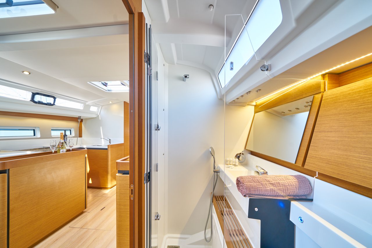 Sun Odyssey 440 - 3 cab. — photo 11