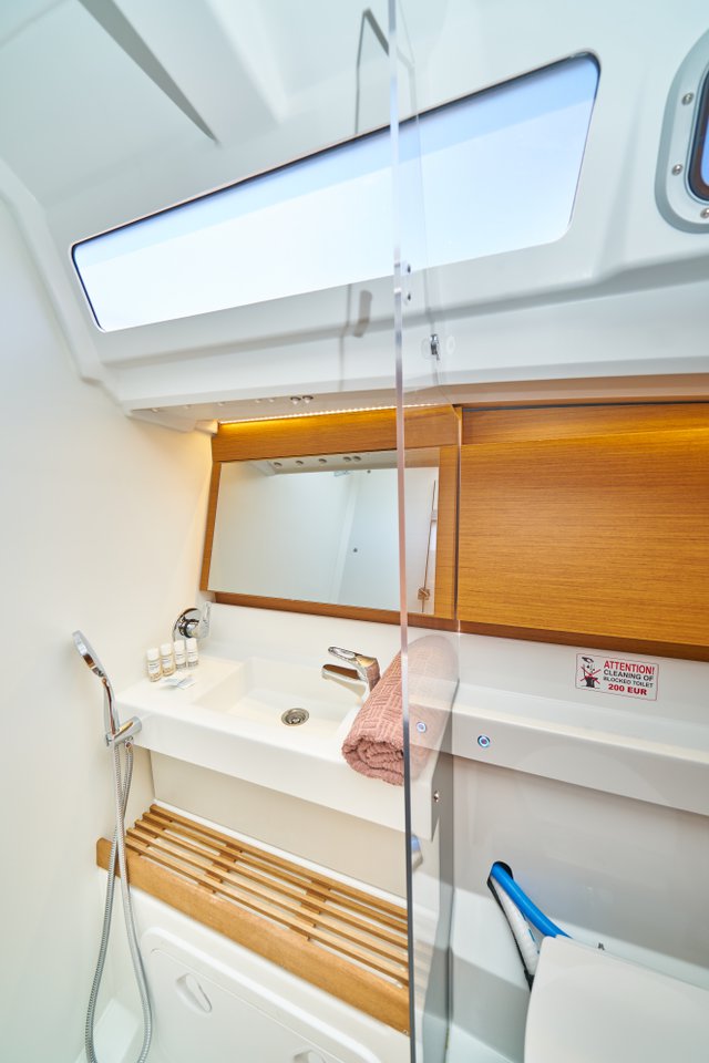 Sun Odyssey 440 - 3 cab. — photo 12