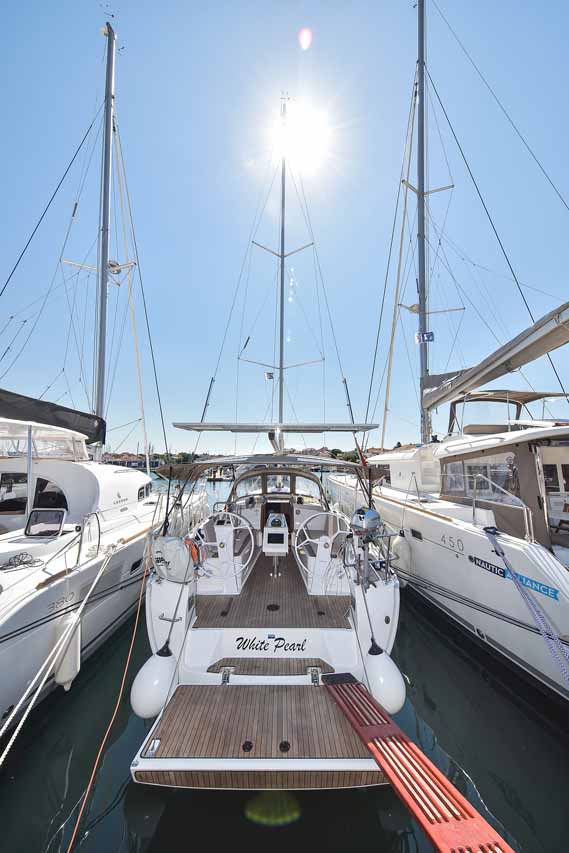 Bavaria Cruiser 37 - 2 cab. — photo 4