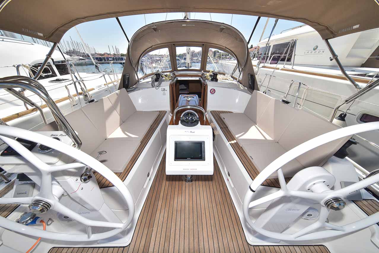Bavaria Cruiser 37 - 2 cab. — photo 11