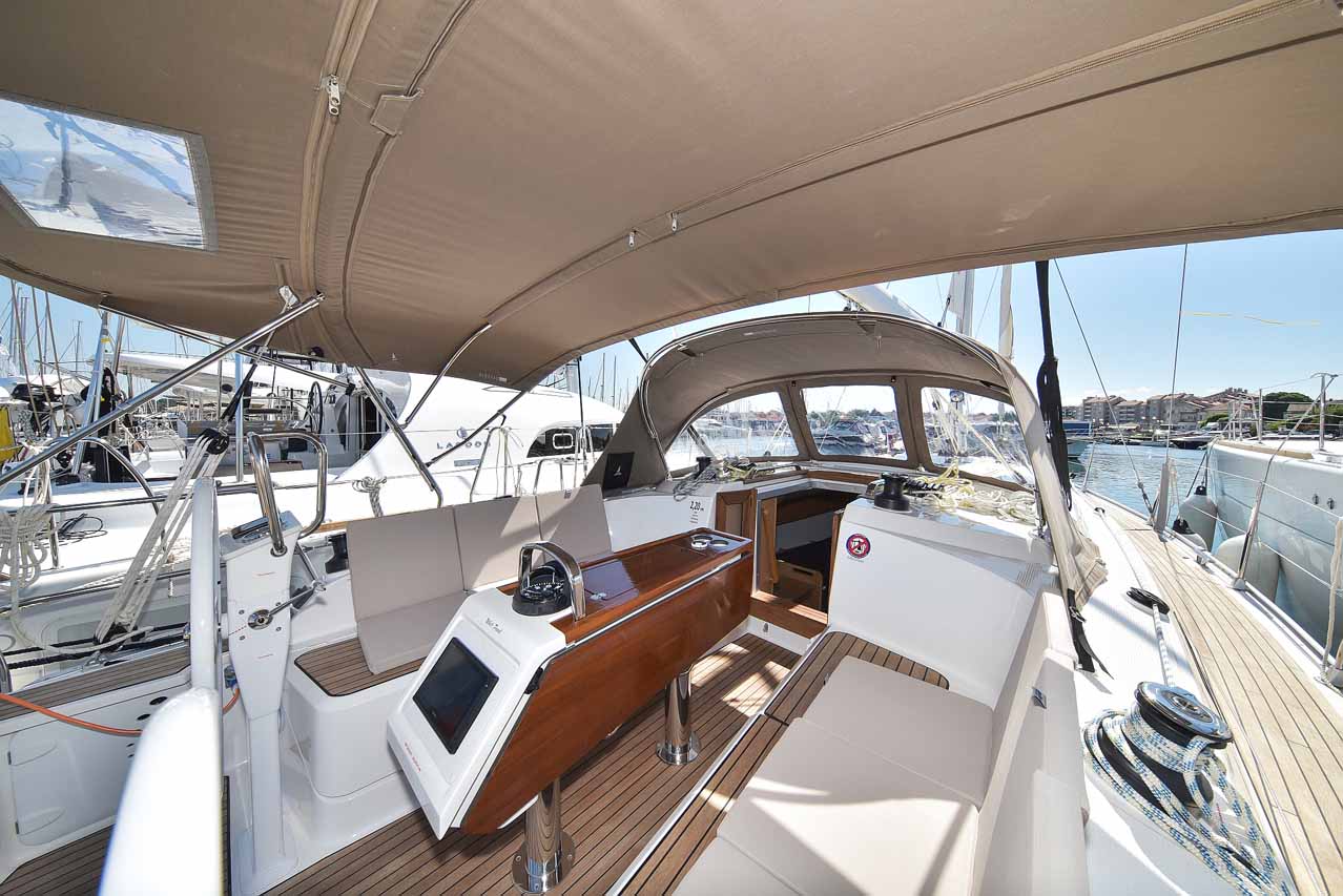 Bavaria Cruiser 37 - 2 cab. — photo 12