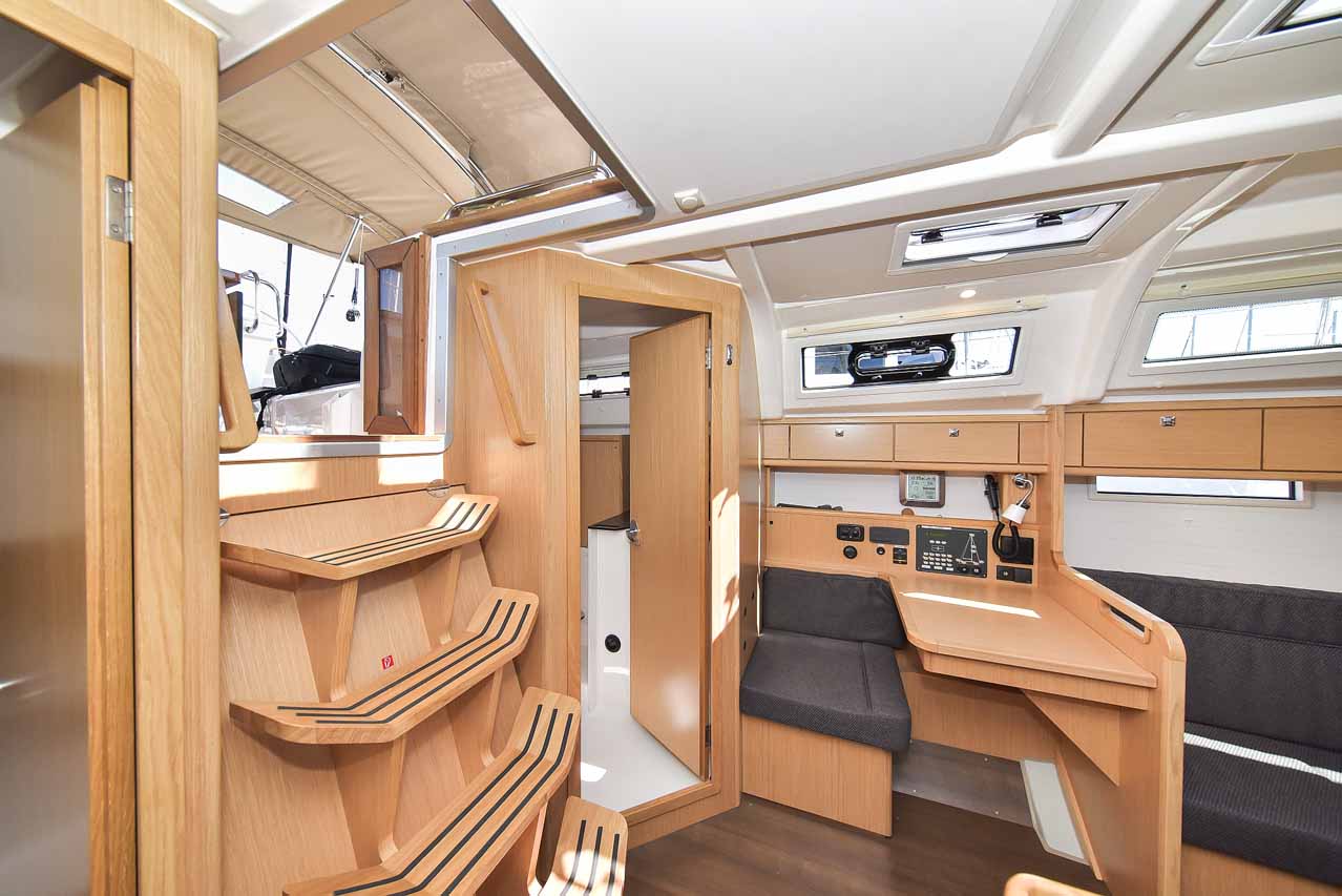 Bavaria Cruiser 37 - 2 cab. — photo 17