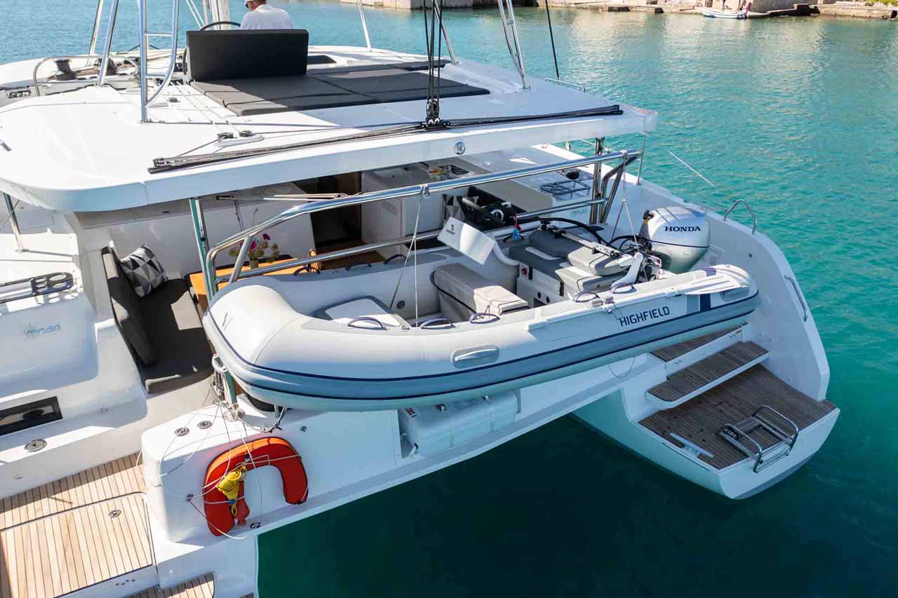 Lagoon 46 - 4 + 2 cab. — photo 7