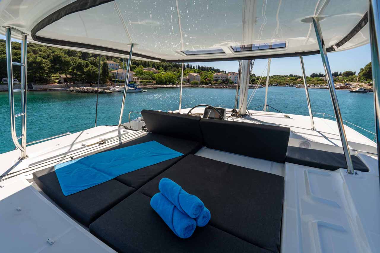 Lagoon 46 - 4 + 2 cab. — photo 13