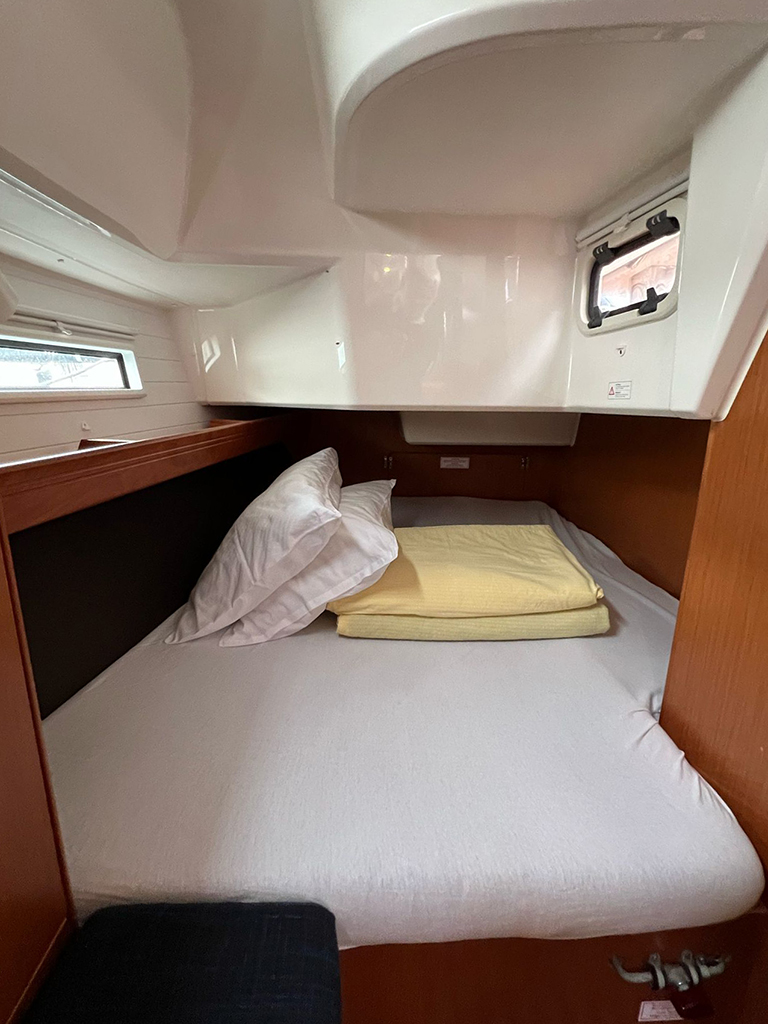 Bavaria Cruiser 37 - 3 cab. — photo 29