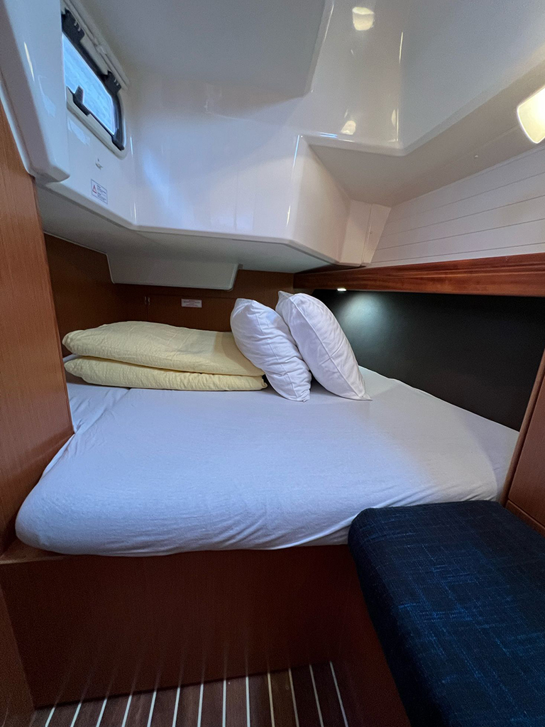 Bavaria Cruiser 37 - 3 cab. — photo 30