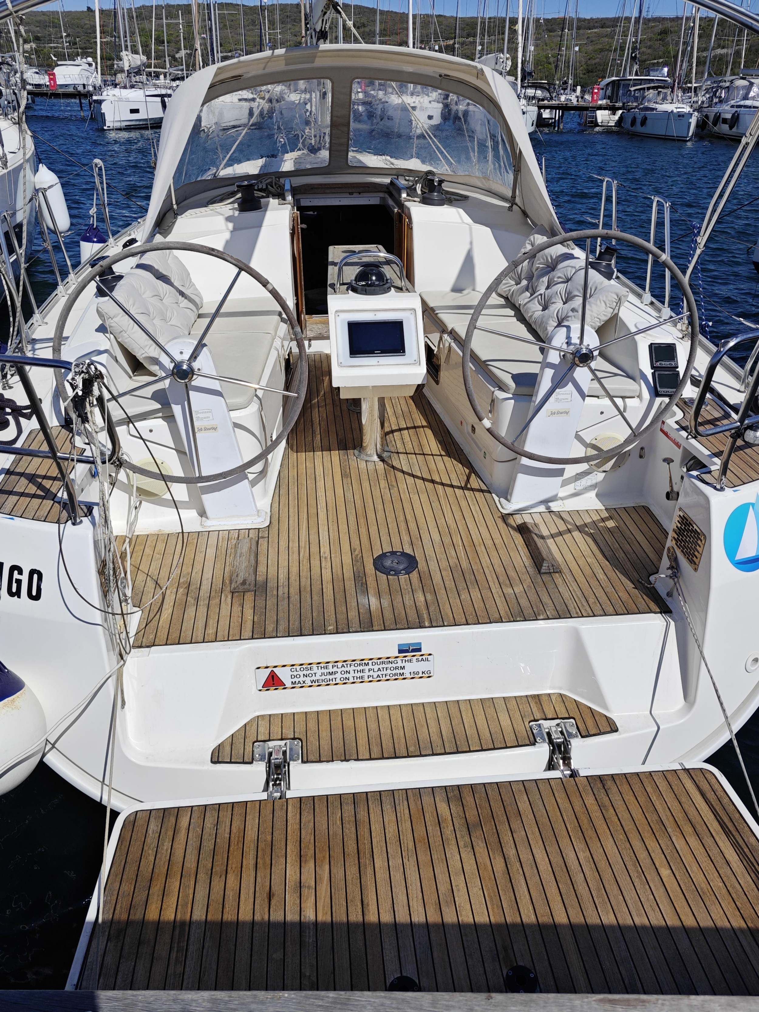 Bavaria Cruiser 37 - 3 cab. — photo 4