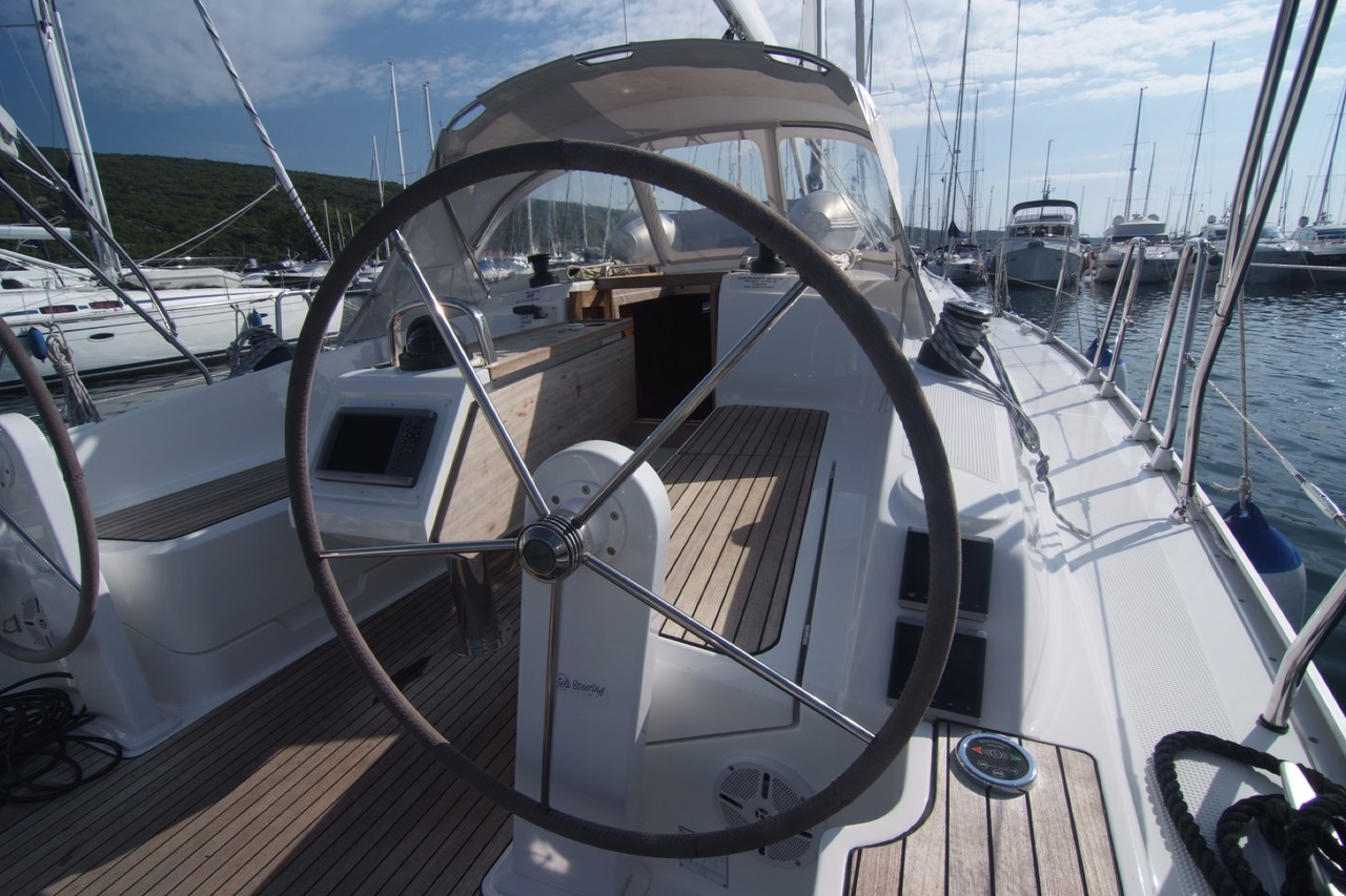 Bavaria Cruiser 37 - 3 cab. — photo 7