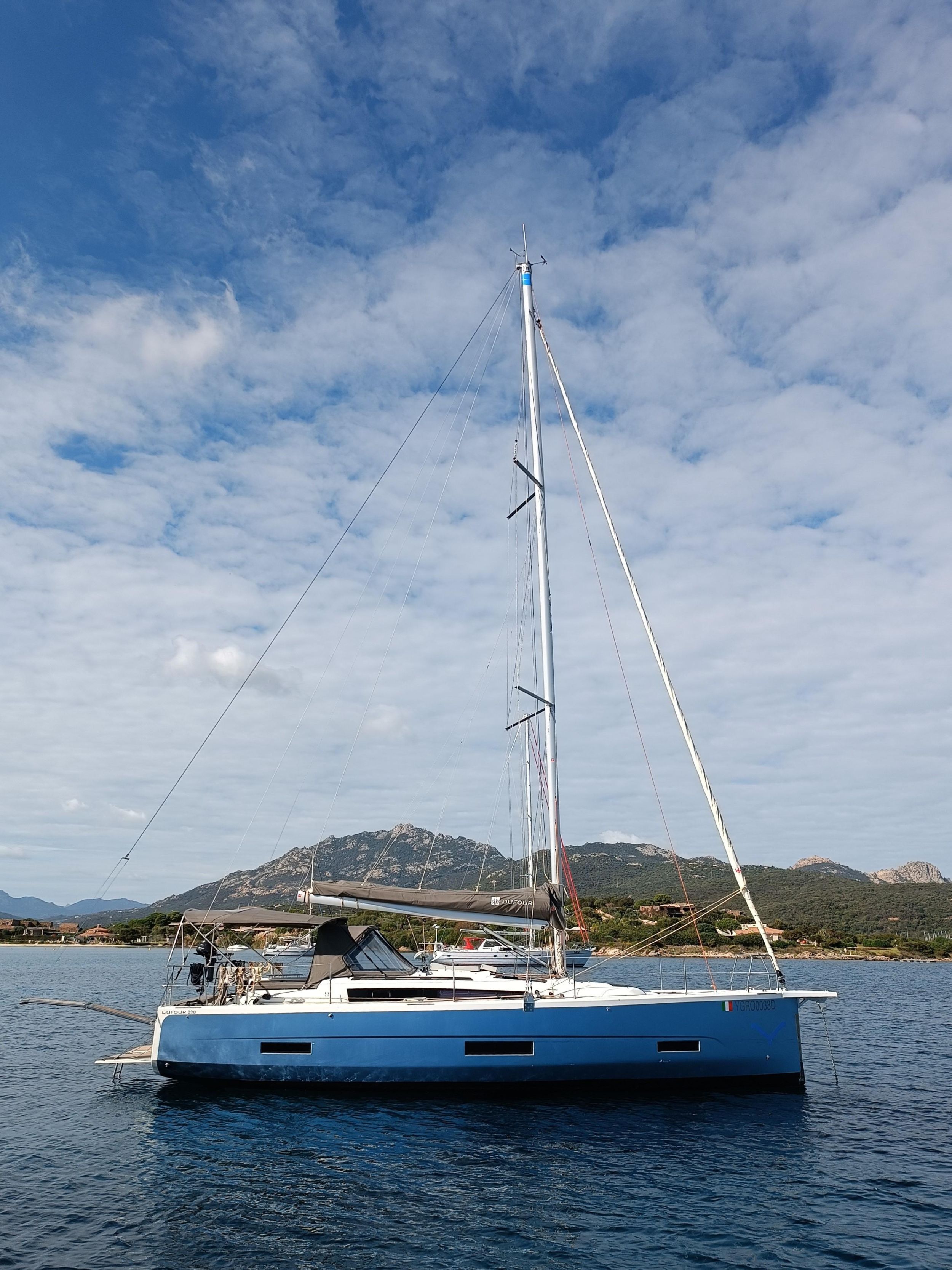 Dufour 390 — photo 8