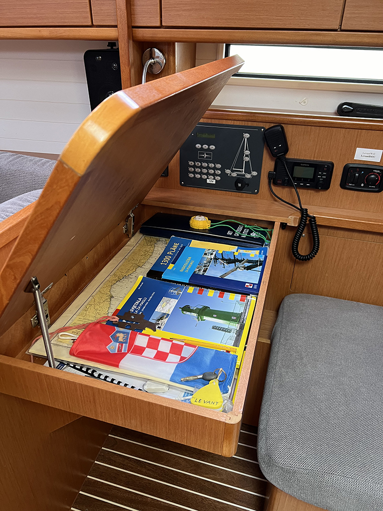 Bavaria Cruiser 41 - 3 cab. — photo 27