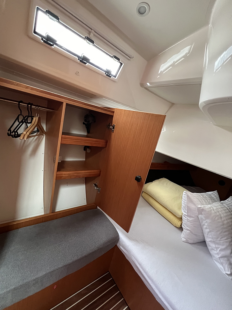 Bavaria Cruiser 41 - 3 cab. — photo 36