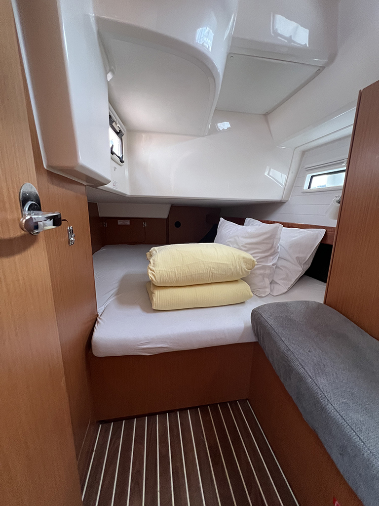 Bavaria Cruiser 41 - 3 cab. — photo 37