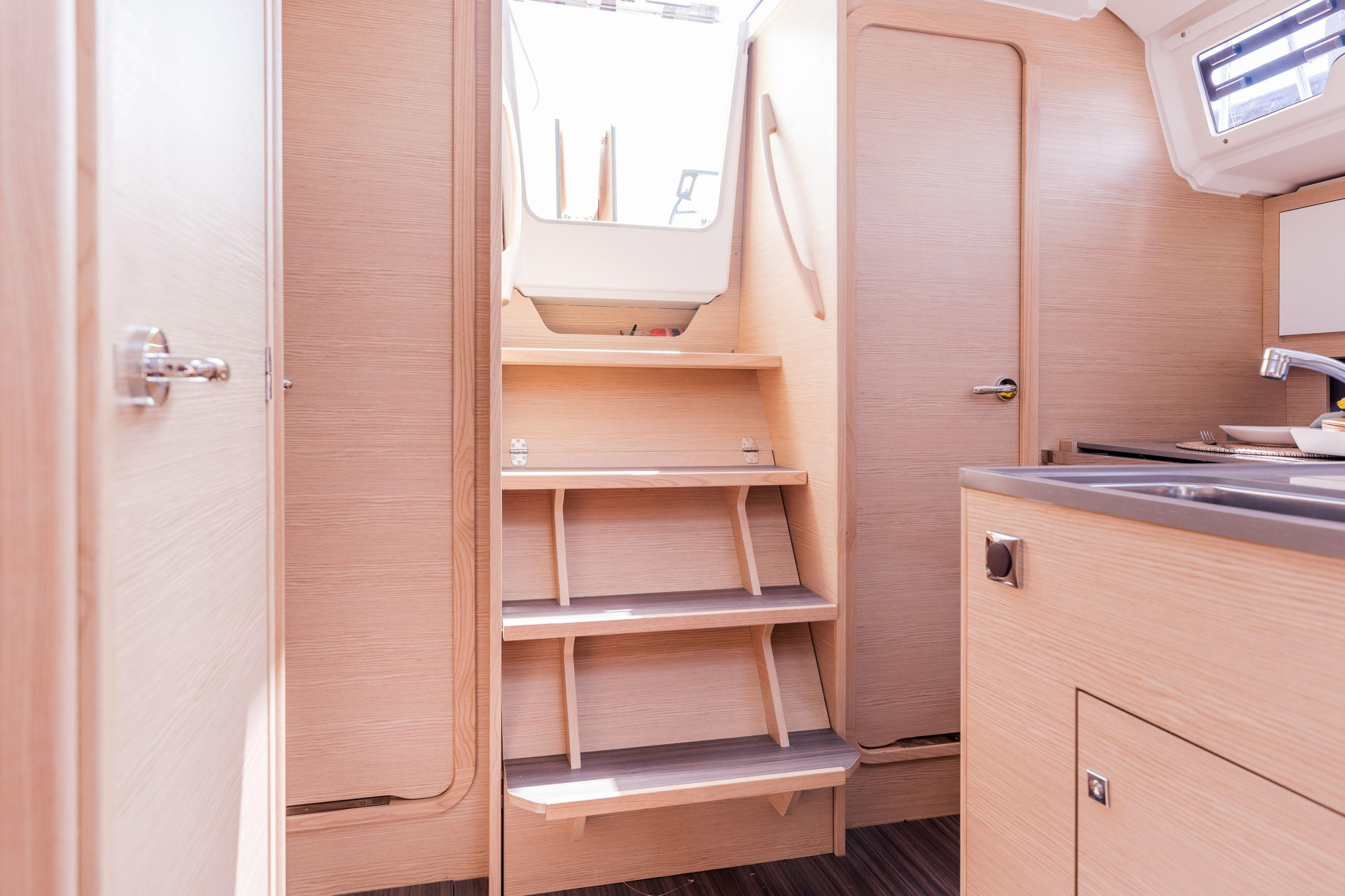 Dufour 37 - 3 cab. — photo 19