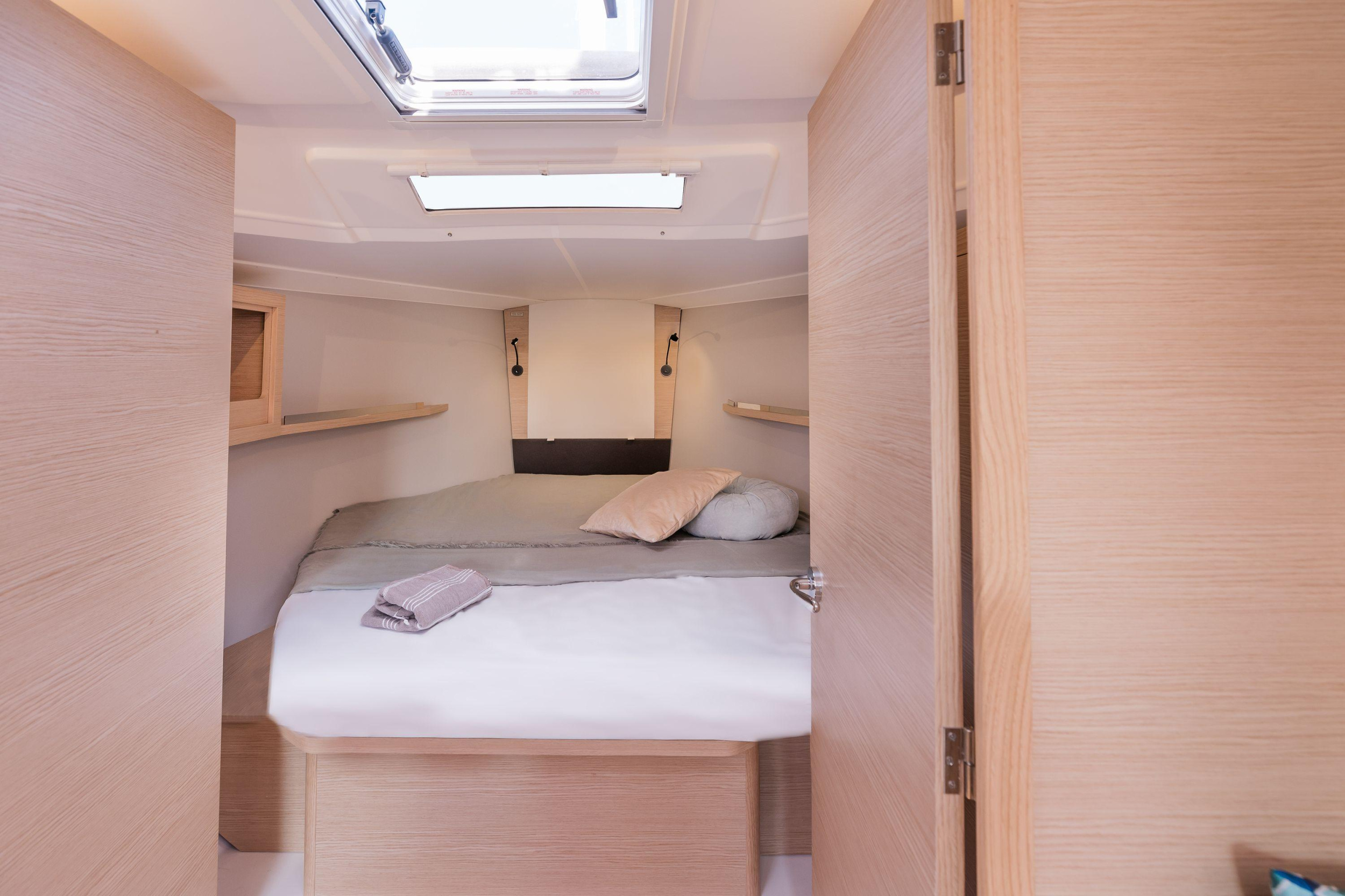 Dufour 37 - 3 cab. — photo 21