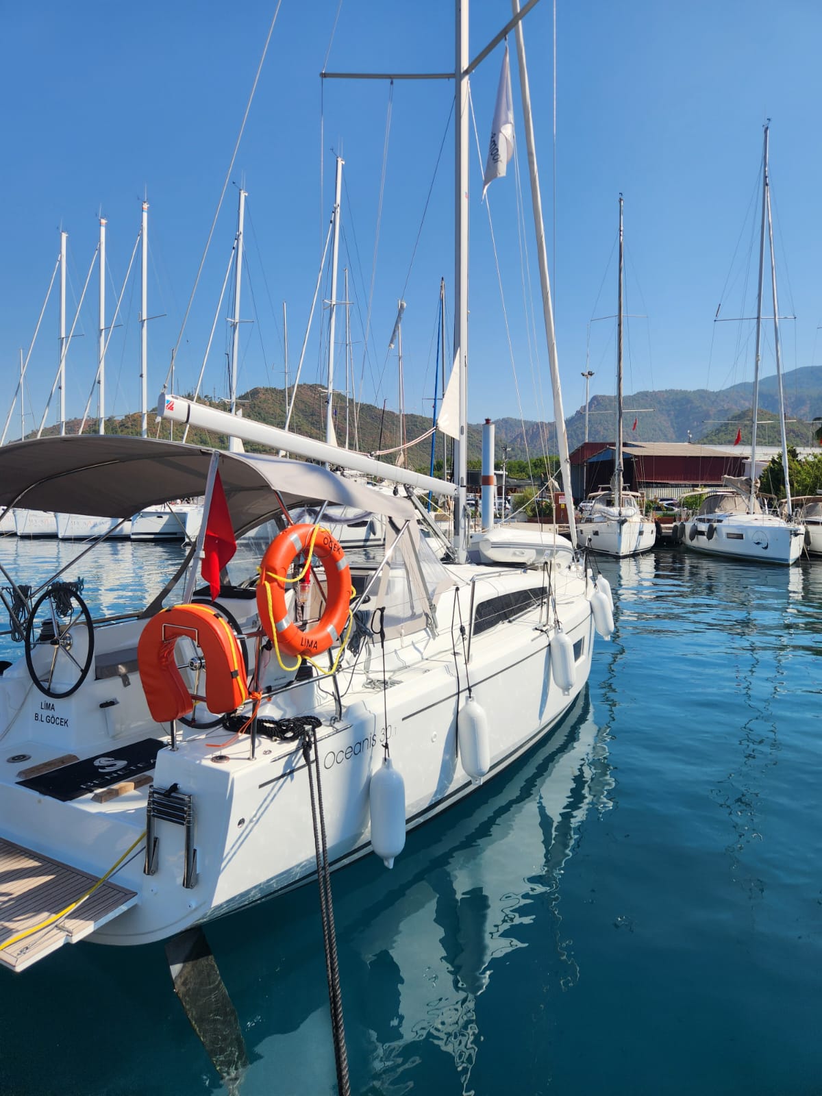 Oceanis 30.1 — photo 9
