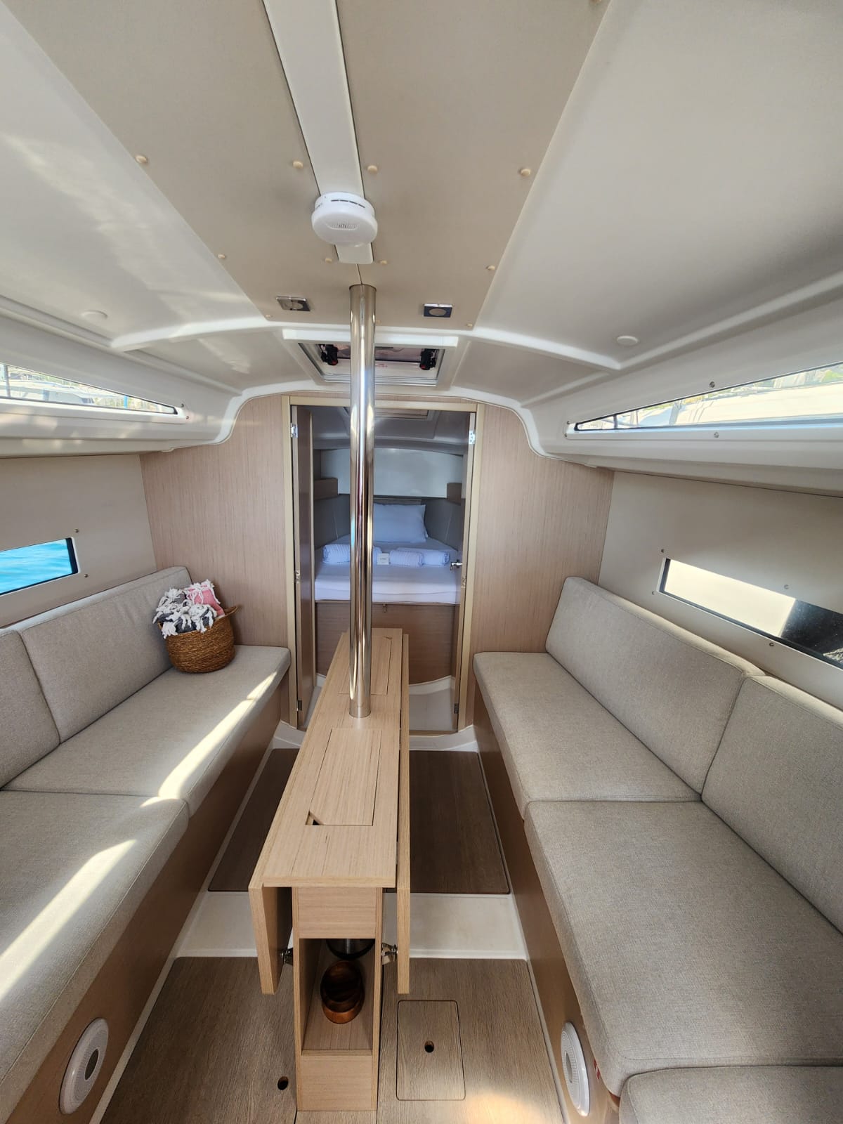 Oceanis 30.1 — photo 10