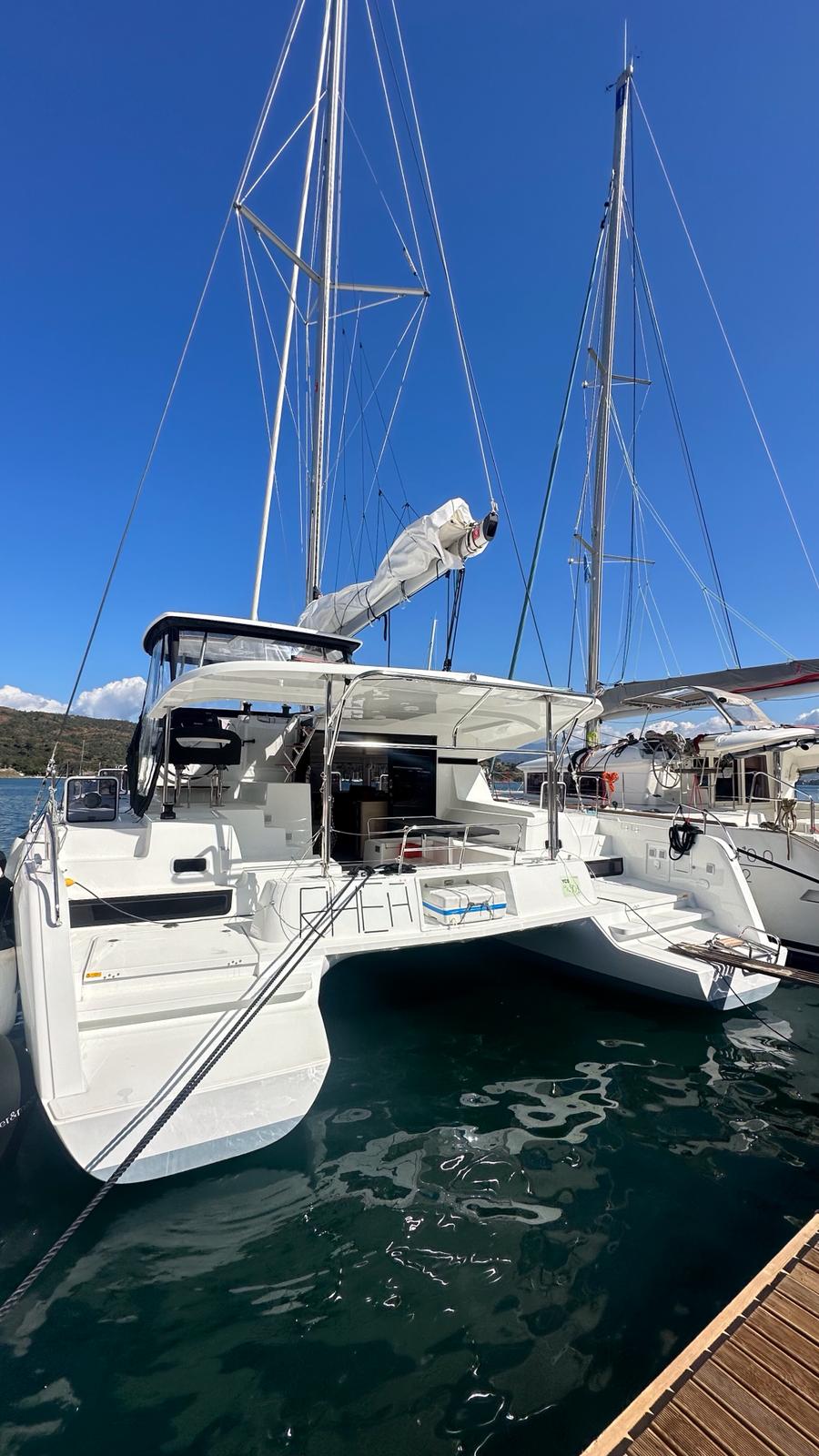 Lagoon 42 - 4 + 1 cab. — photo 5