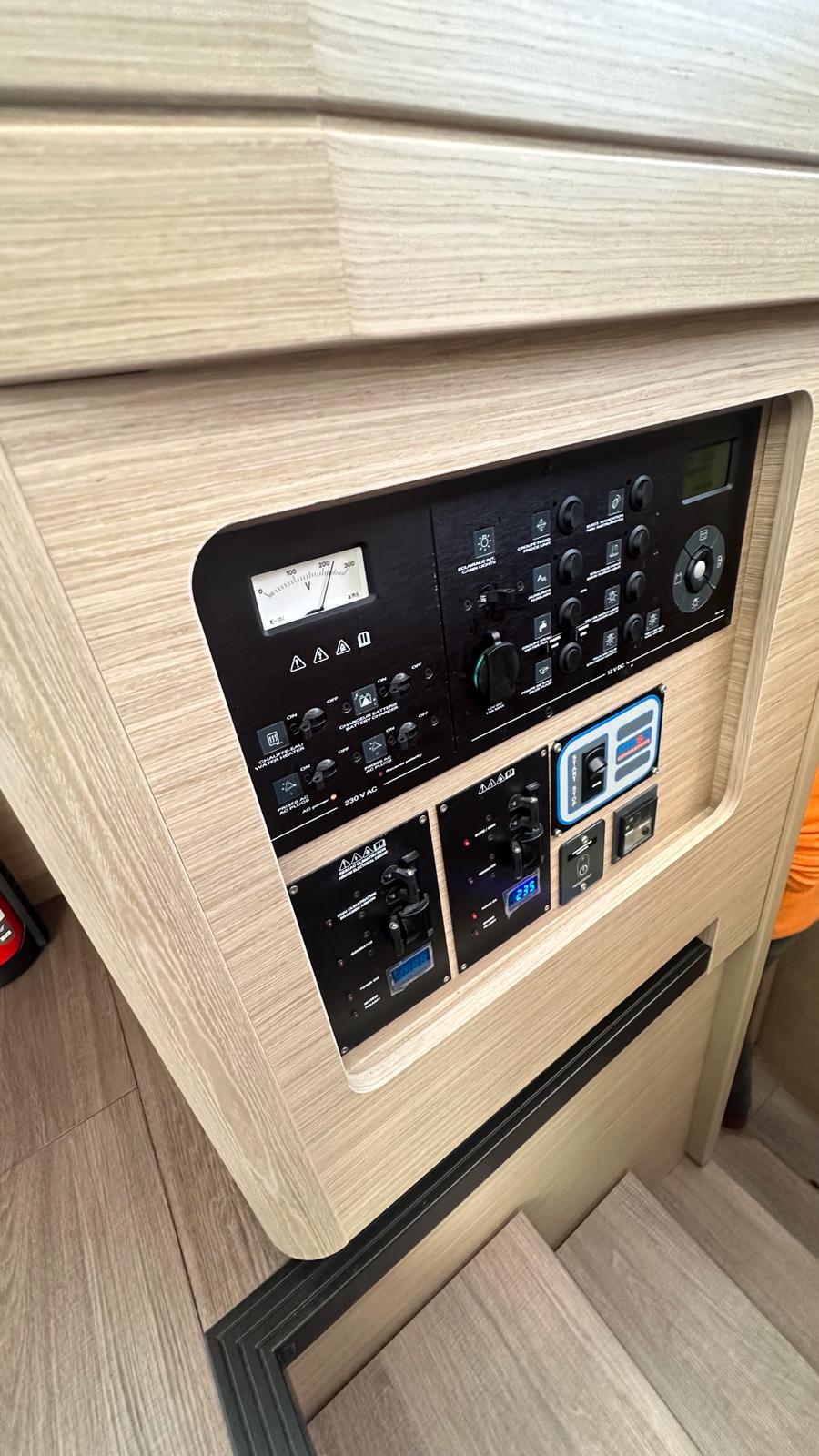 Lagoon 42 - 4 + 1 cab. — photo 6