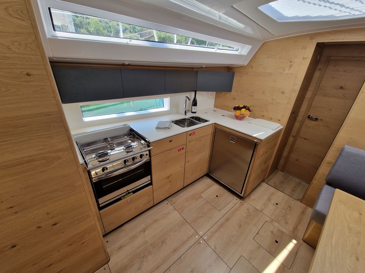 Elan Impression 45 - 4 cab. — photo 20