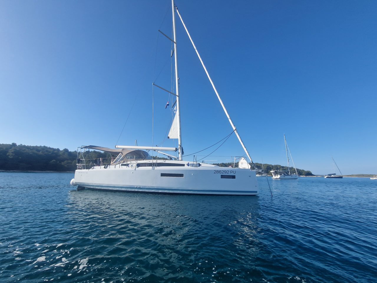 Sun Odyssey 380 - 3 cab. — photo 6