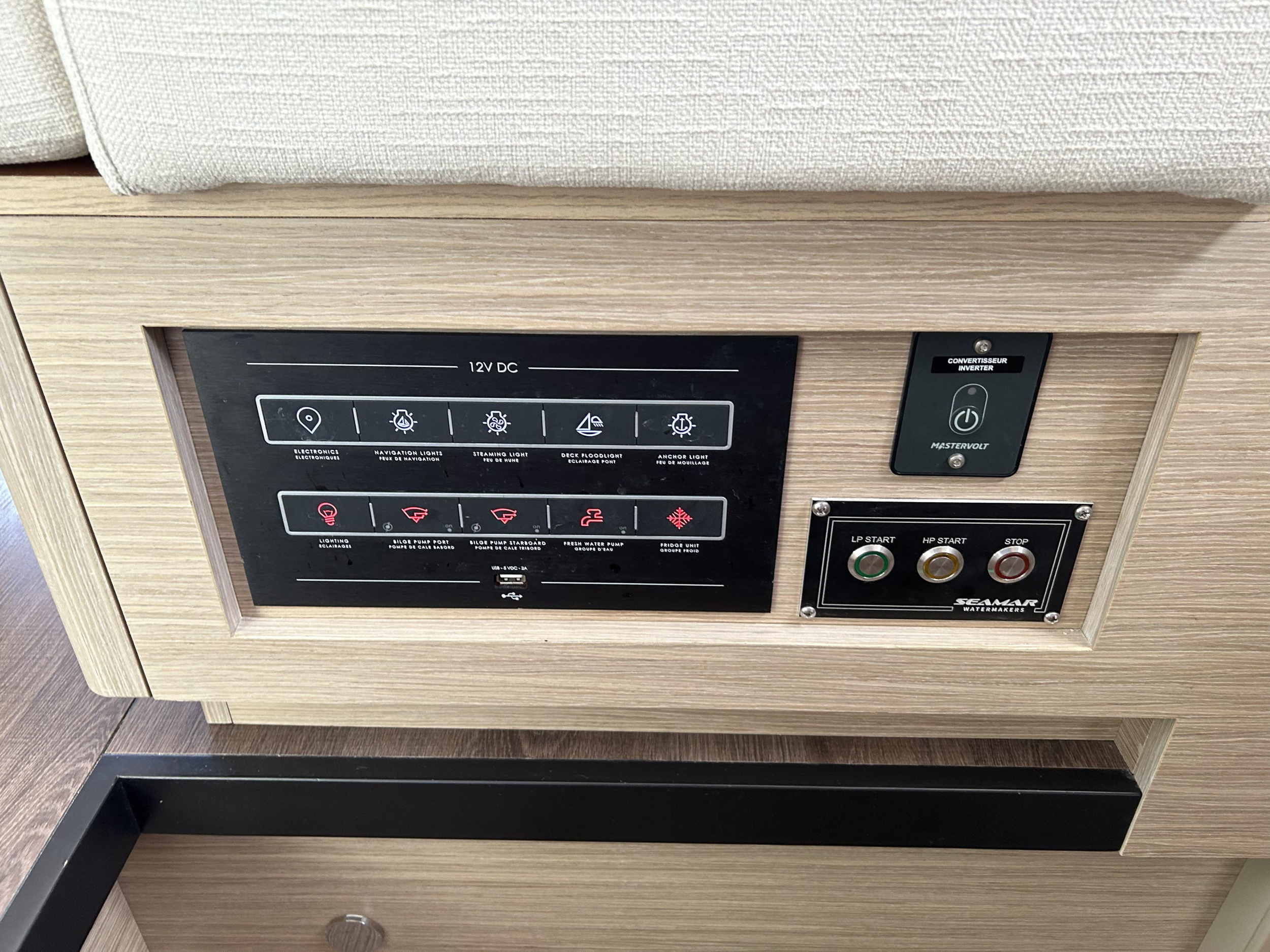 Lagoon 46 - 4 + 1 cab. — photo 4