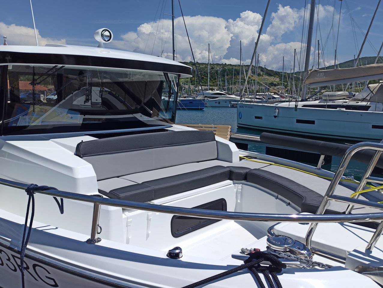Merry Fisher 895 Sport Offshore — photo 4