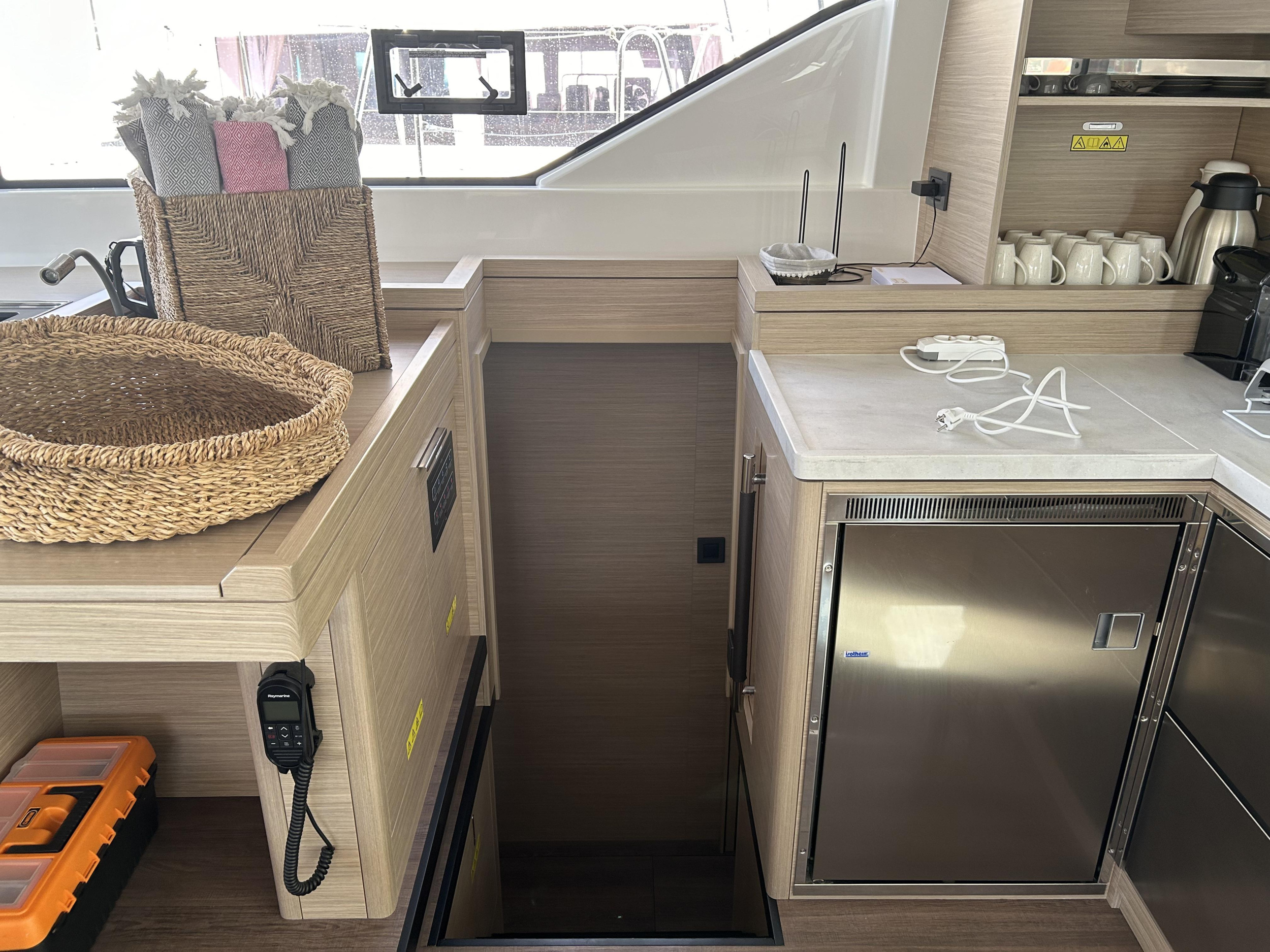 Lagoon 51 - 6 cab. — photo 4