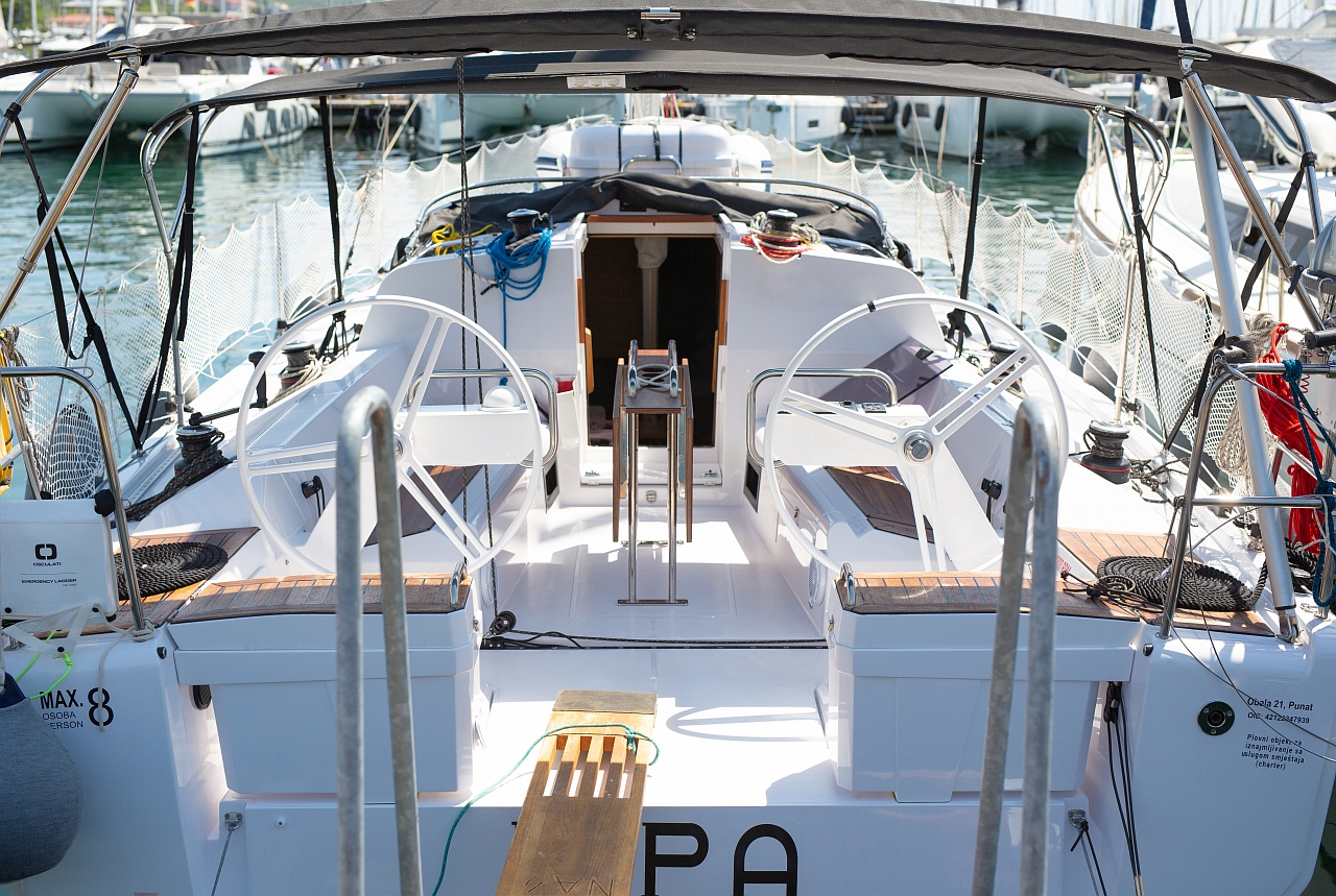 Elan E4 — photo 4