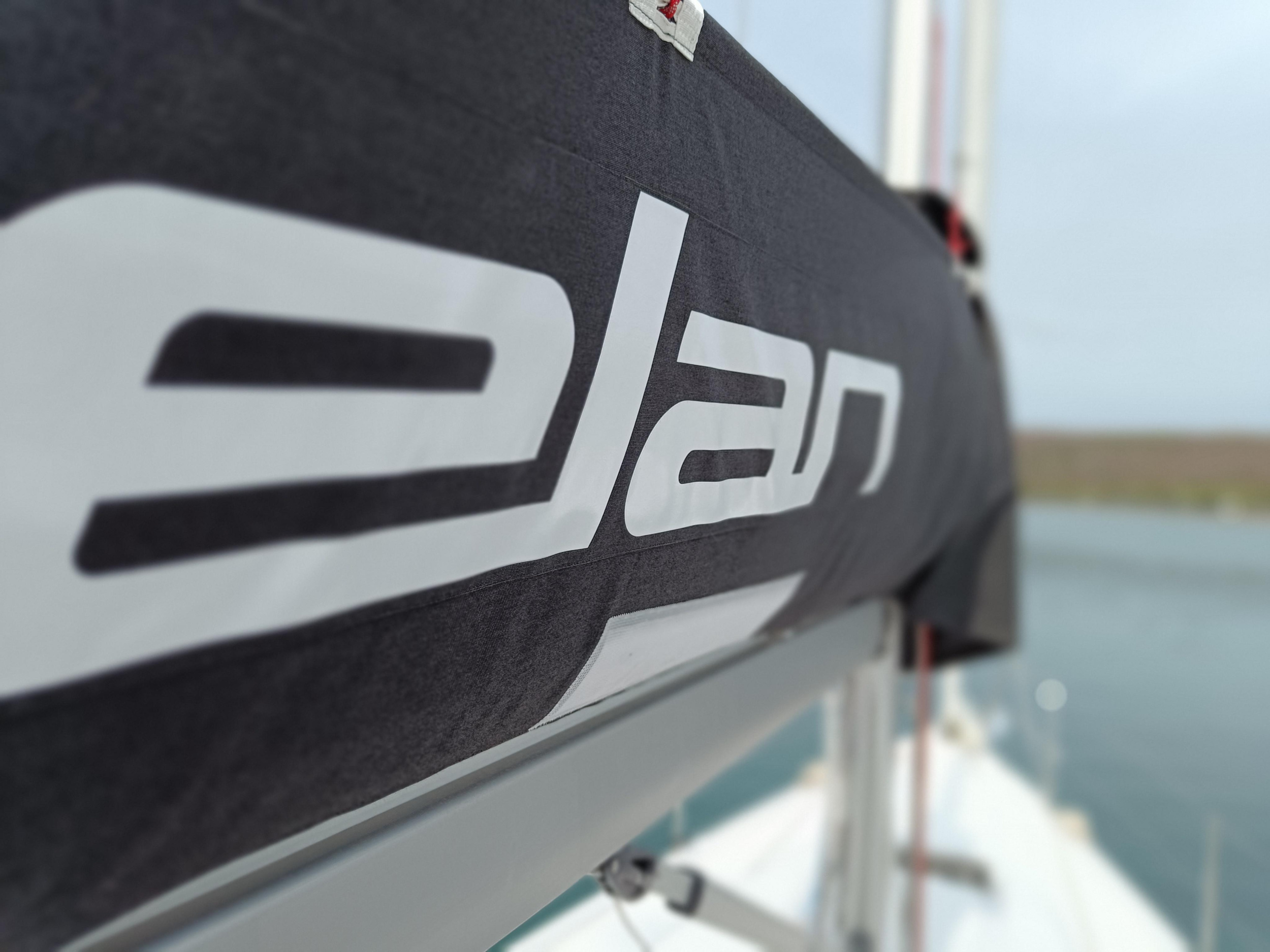 Elan E4 — photo 8