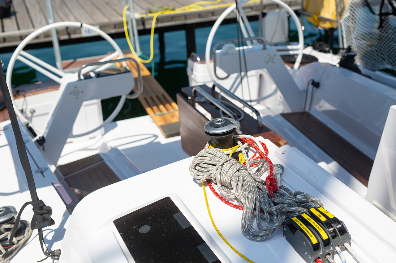 Elan E4 — photo 13
