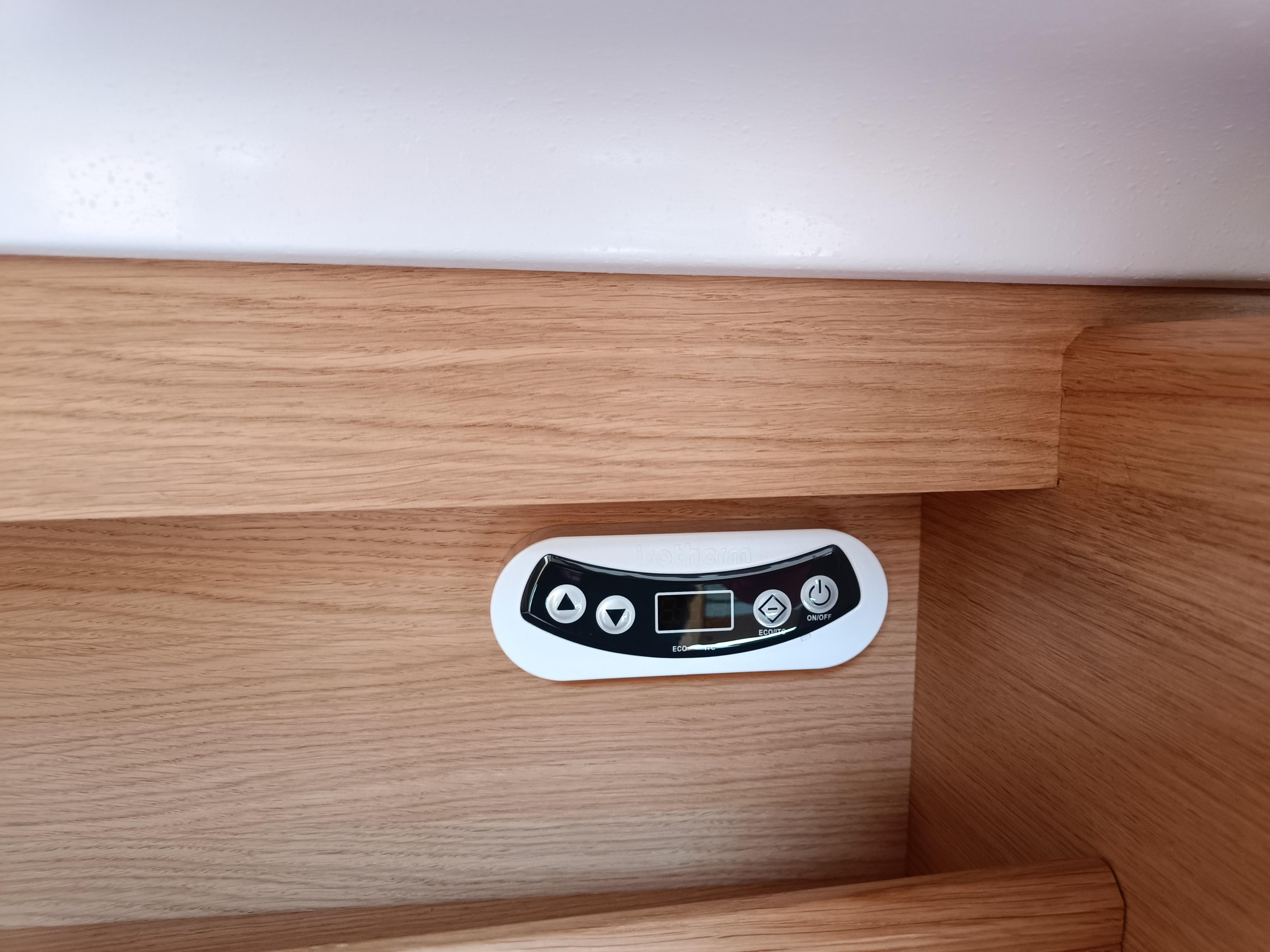 Elan E4 — photo 26