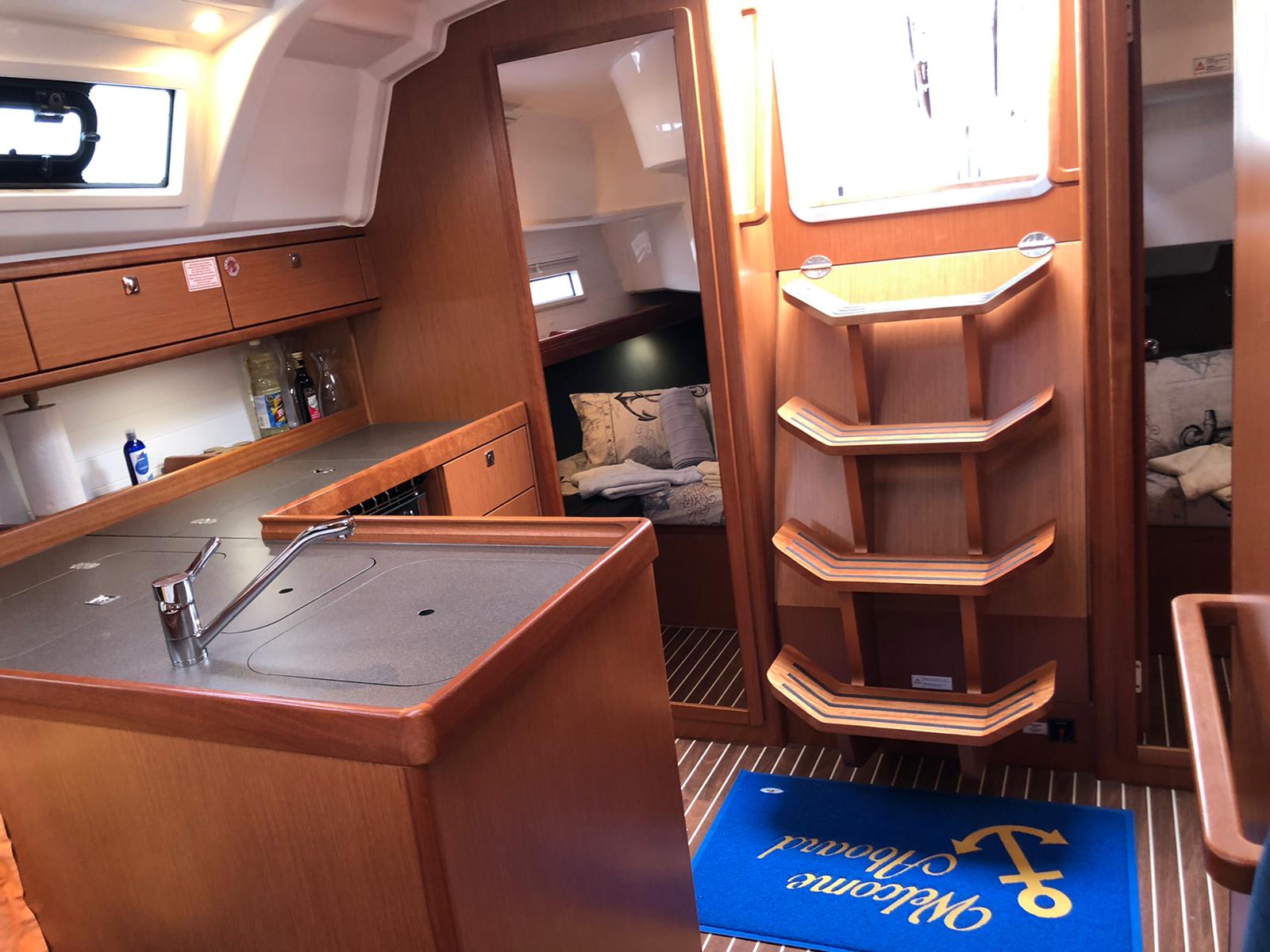 Bavaria Cruiser 37 - 3 cab. — photo 6