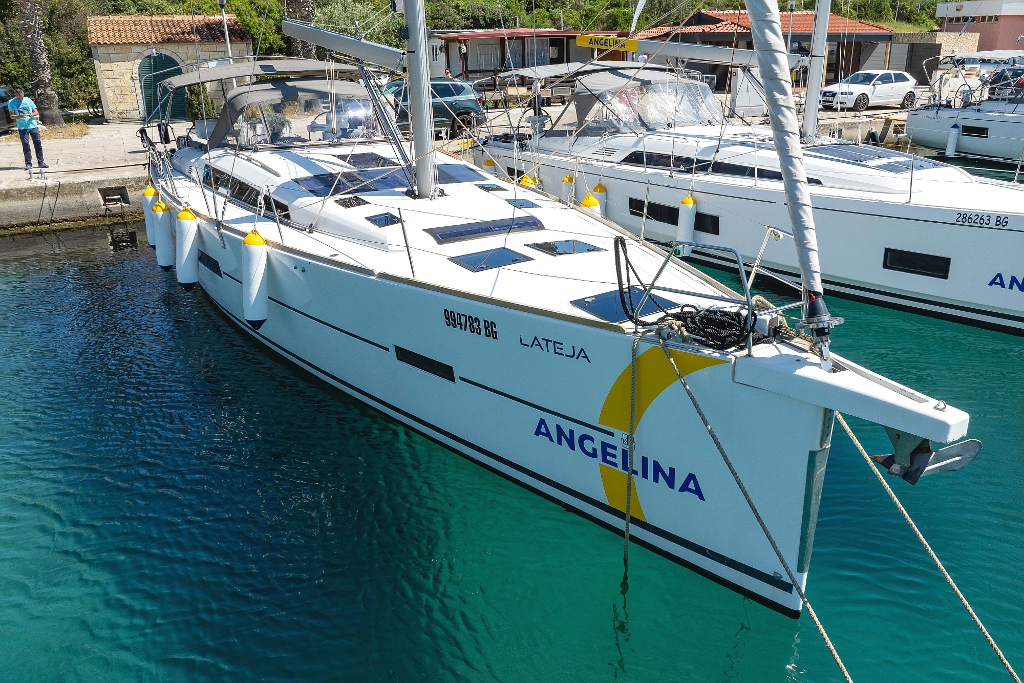 Dufour 520 GL — photo 1