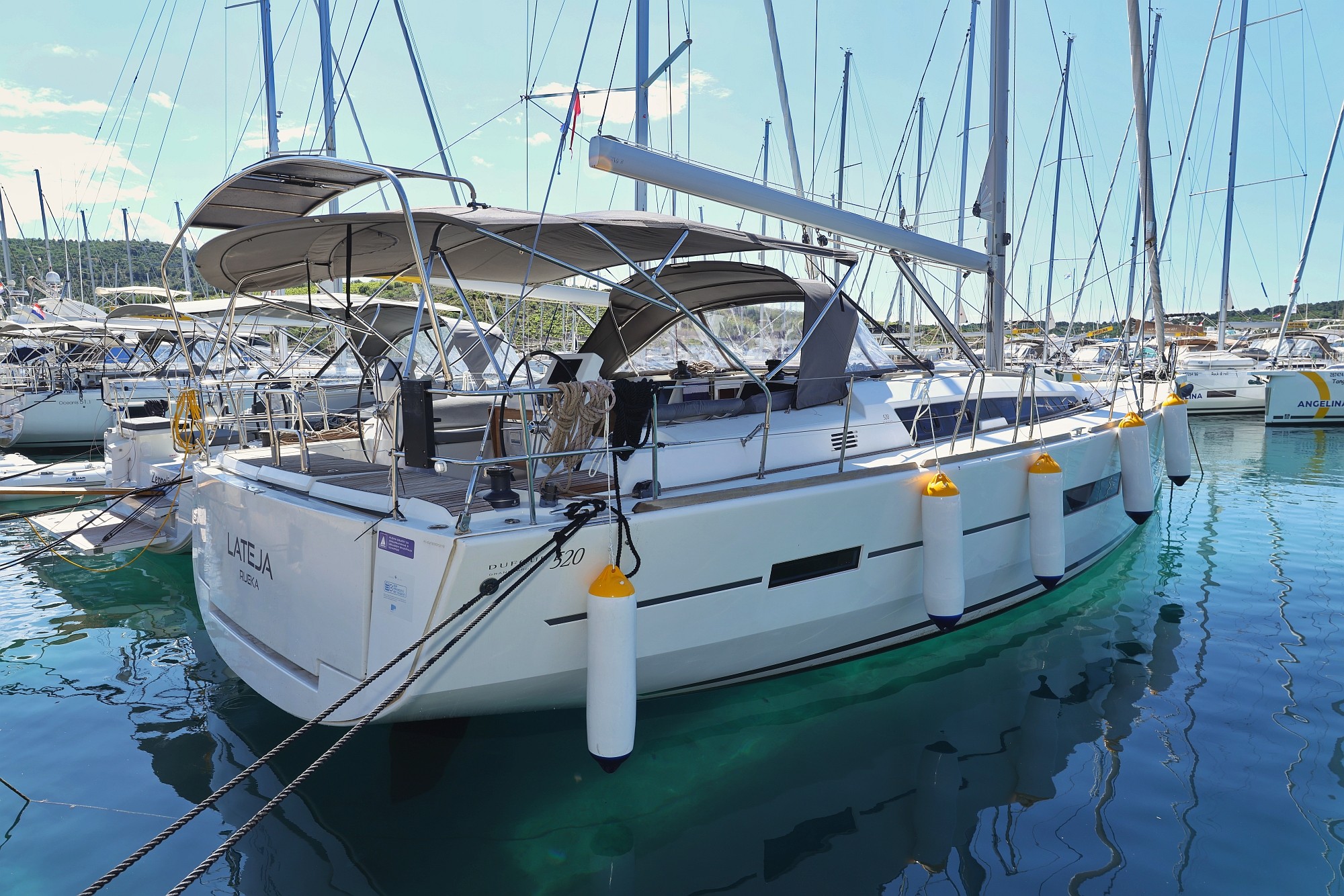Dufour 520 GL — photo 4