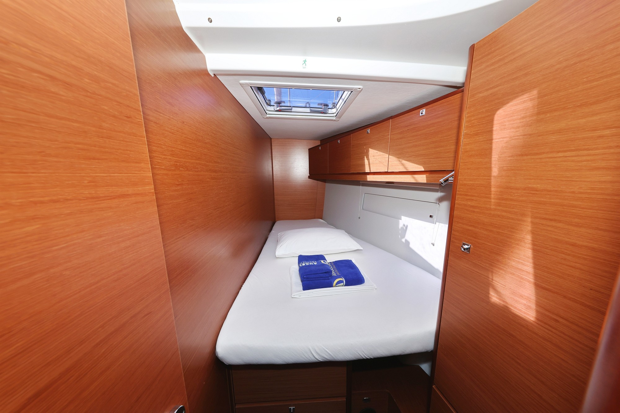 Dufour 520 GL — photo 23
