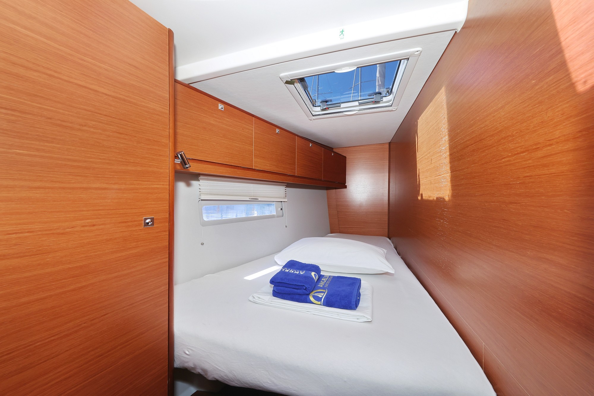 Dufour 520 GL — photo 24