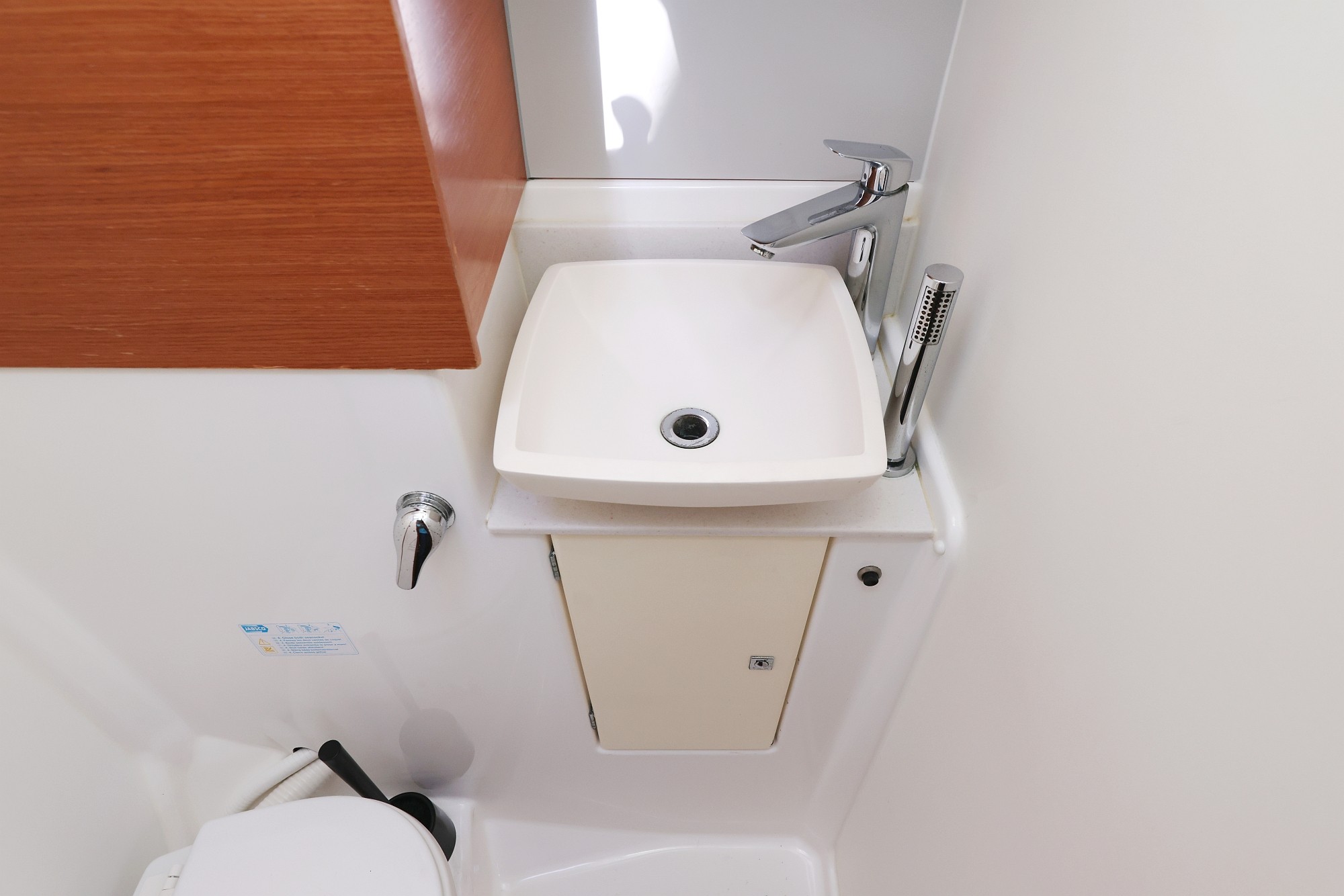 Dufour 520 GL — photo 38
