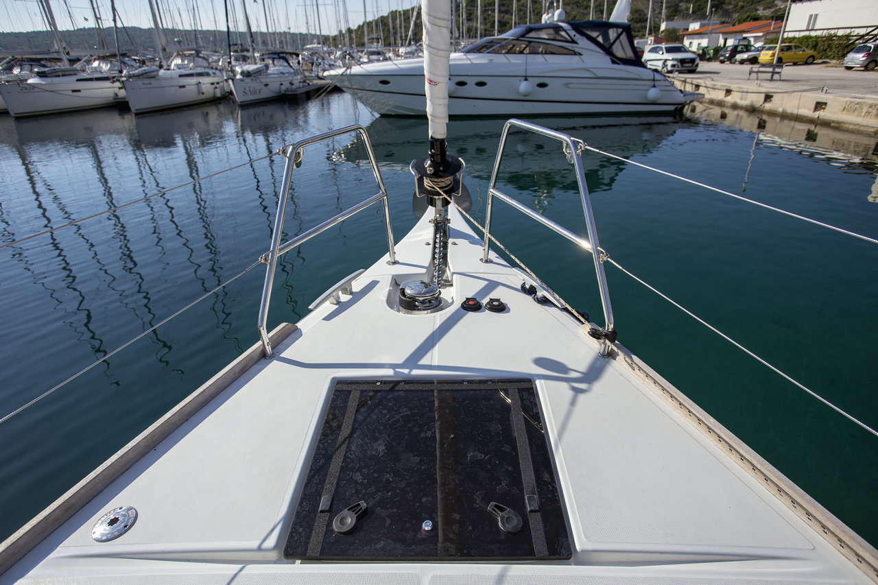 Dufour 460 GL — photo 10