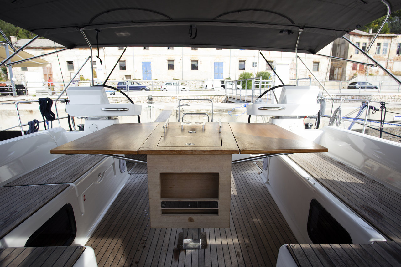 Dufour 520 GL — photo 4
