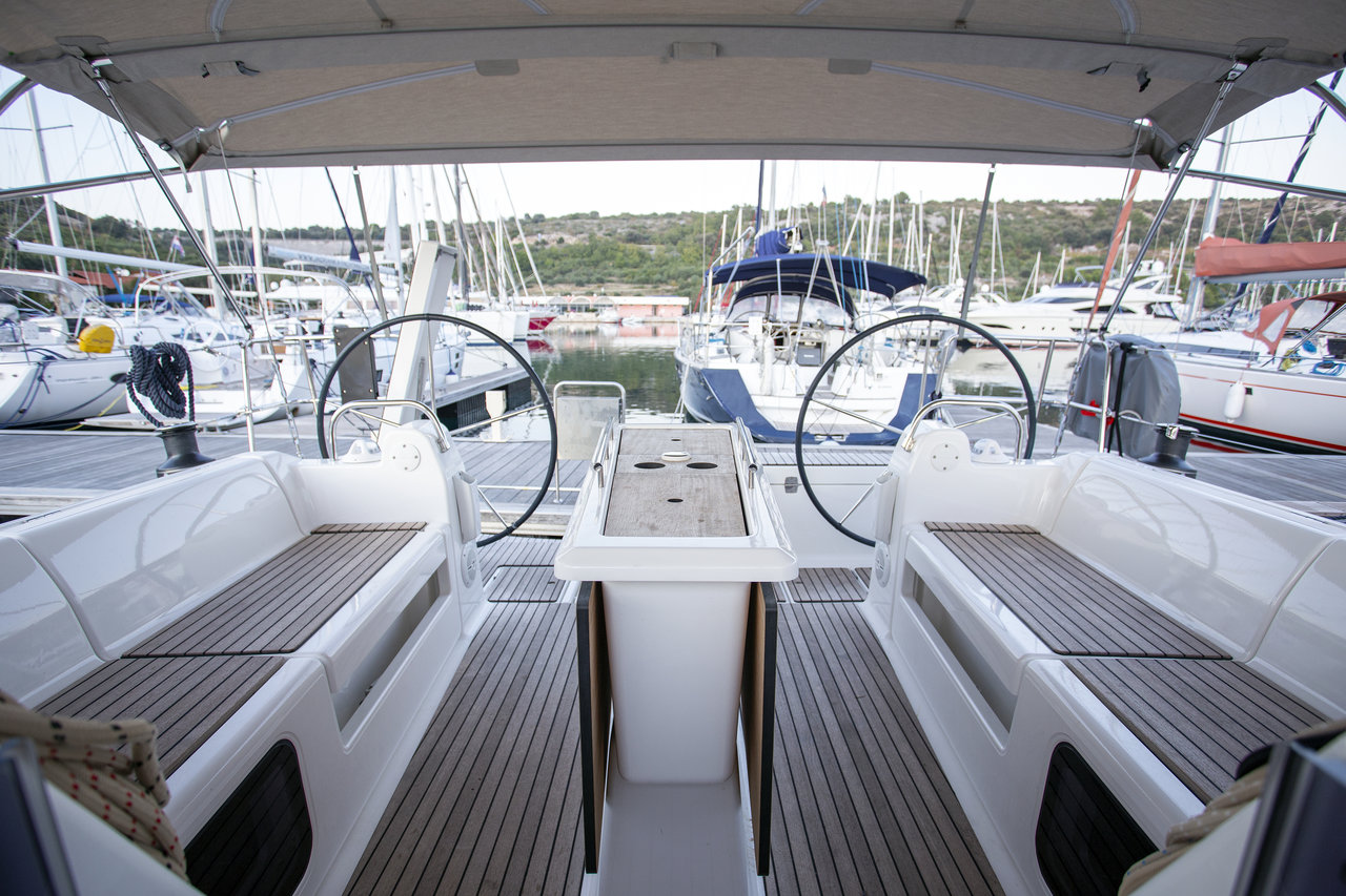 Dufour 412 GL — photo 4
